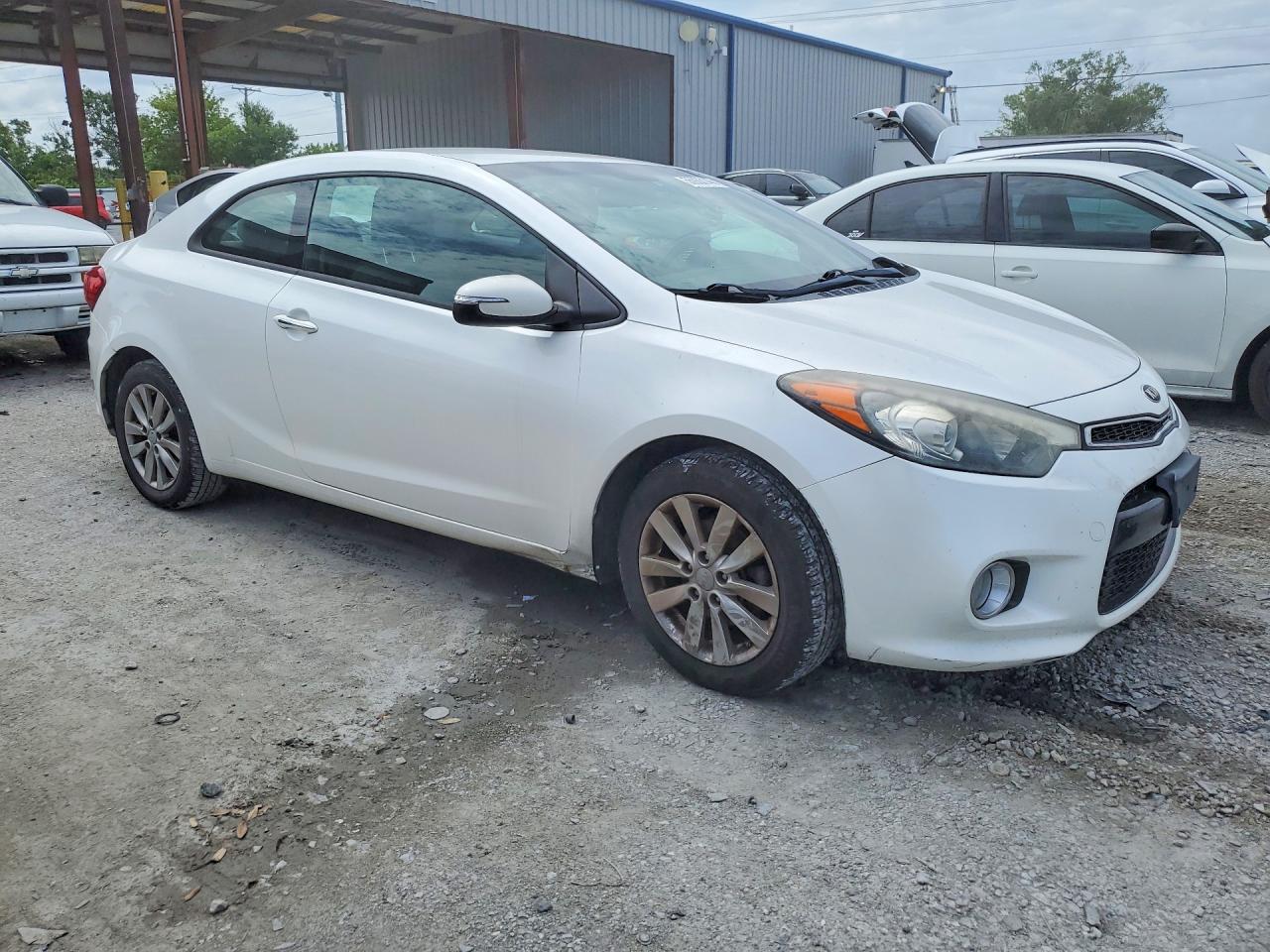 2014 Kia Forte Ex White vin: KNAFX6A82E5216503