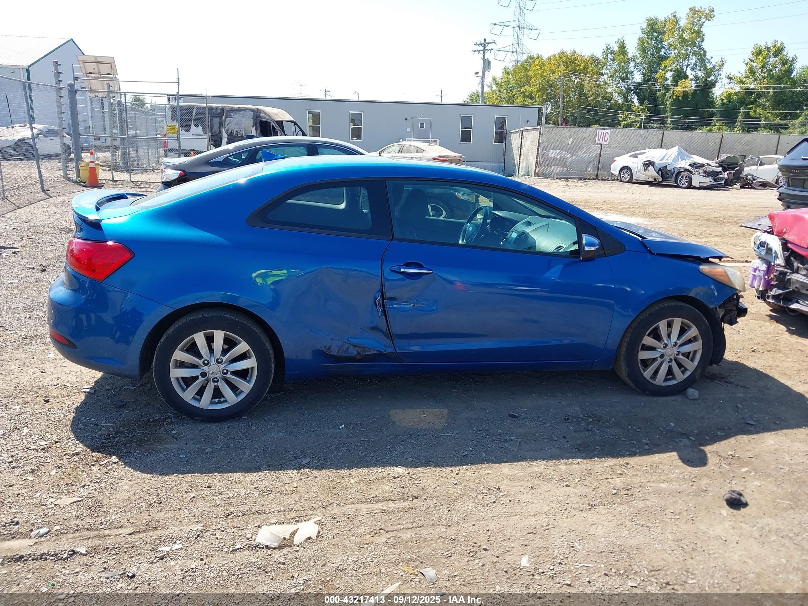 2014 Kia Forte Koup Ex Blue vin: KNAFX6A82E5225685
