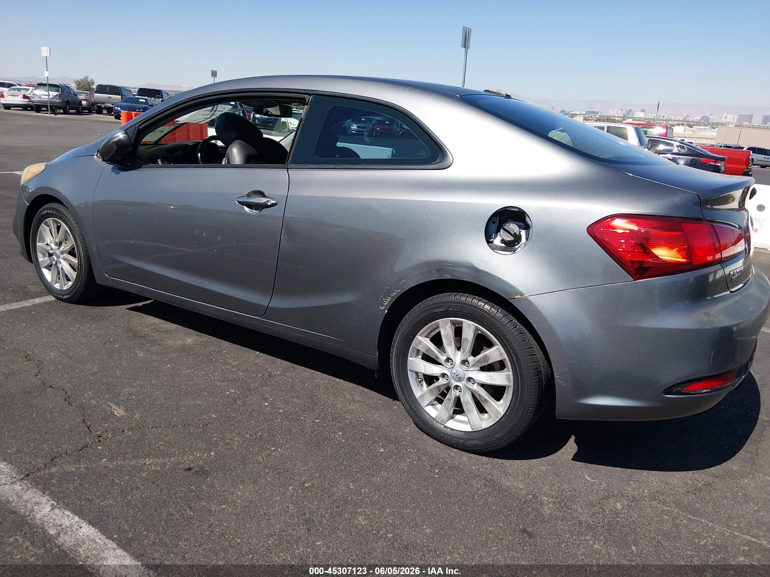 2014 Kia Forte Koup Ex Gray vin: KNAFX6A83E5220236