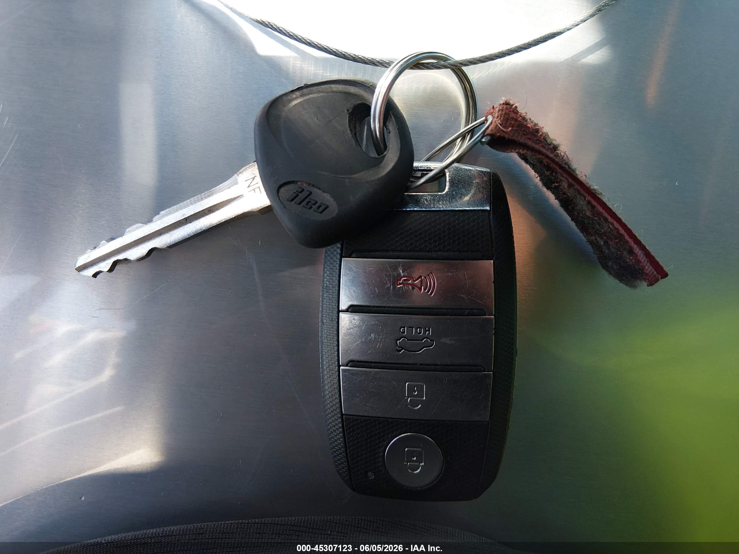 2014 Kia Forte Koup Ex Gray vin: KNAFX6A83E5220236