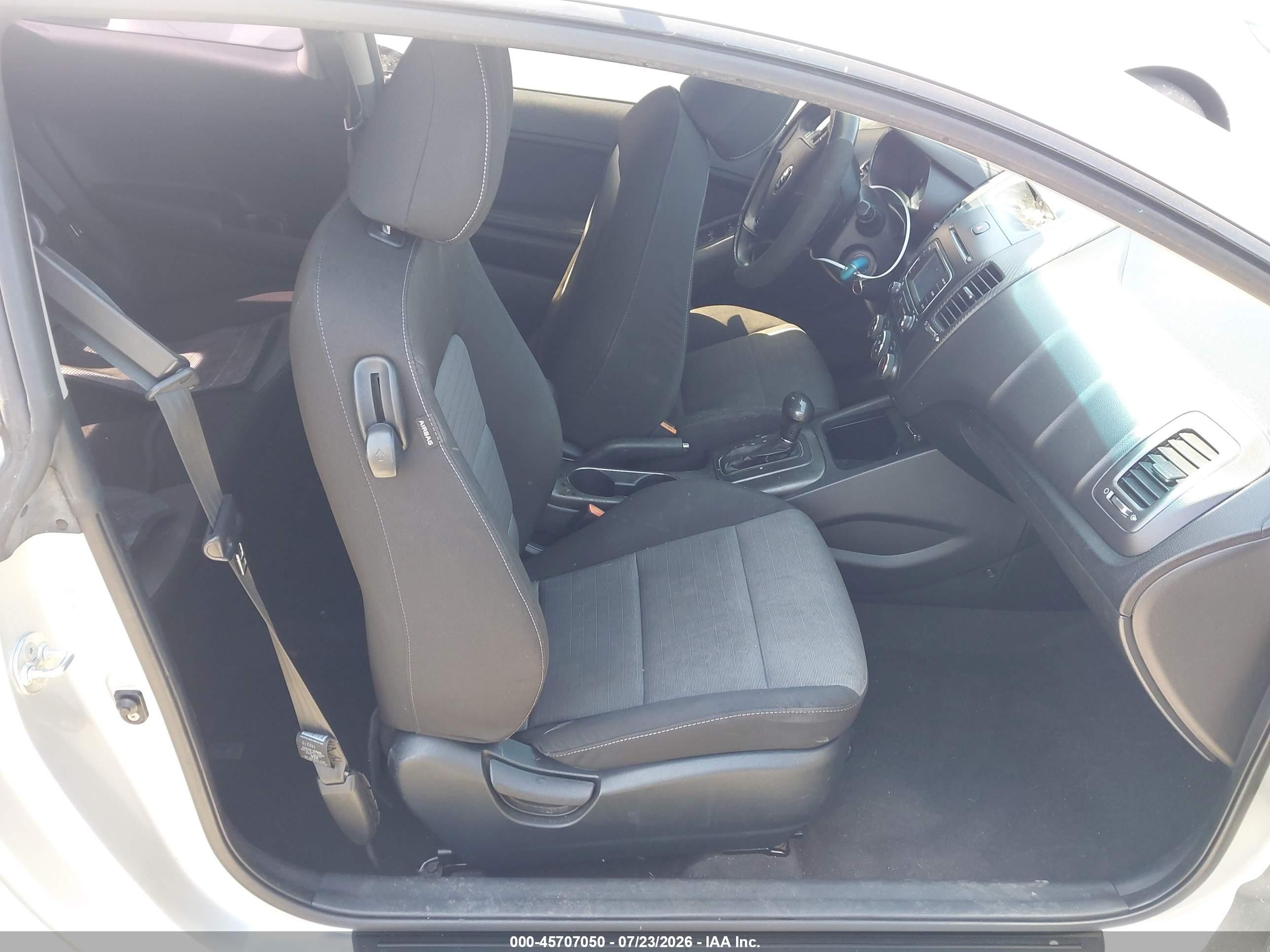 2014 Kia Forte Koup Ex Silver vin: KNAFX6A83E5223511