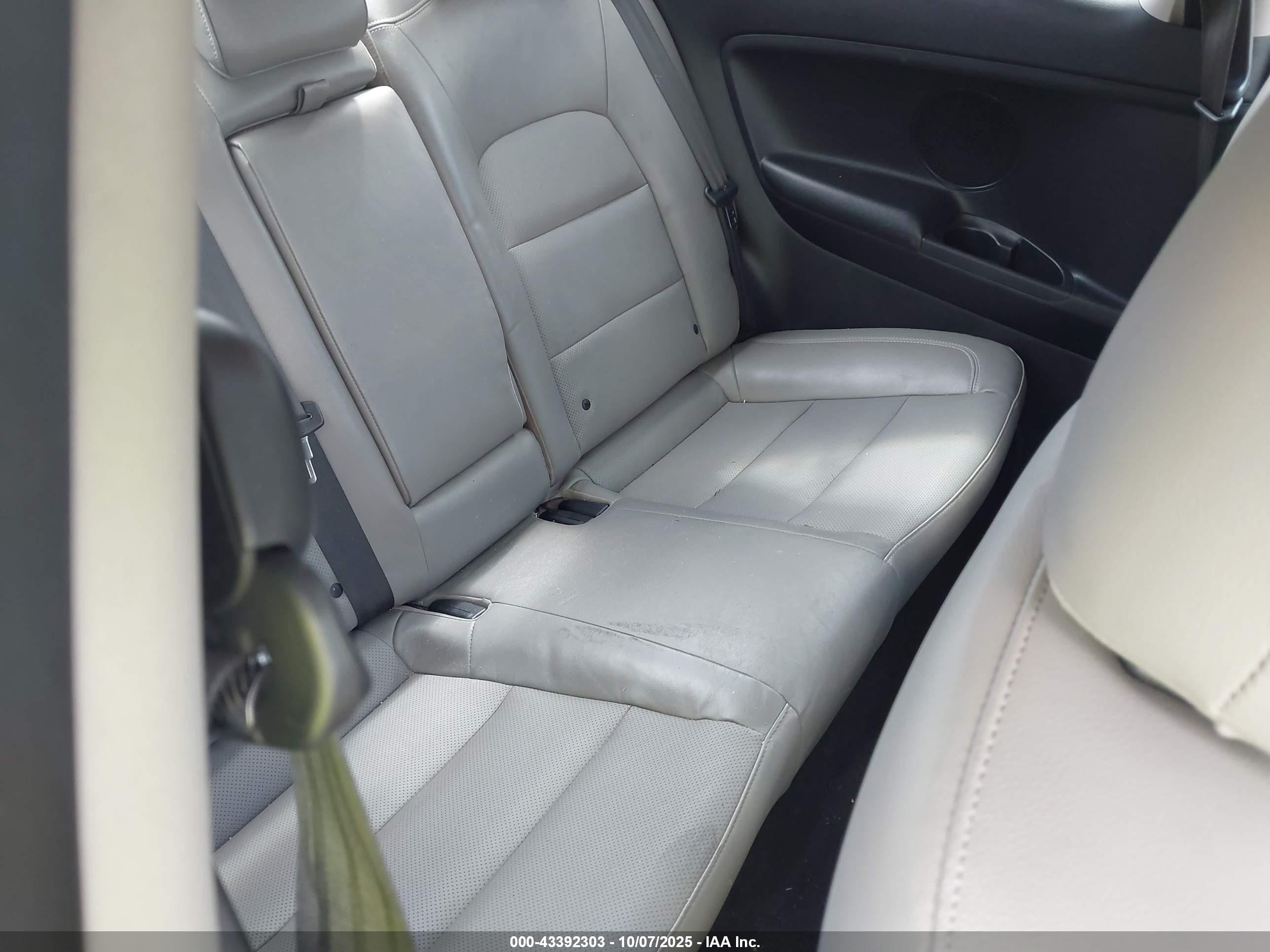 2014 Kia Forte Koup Ex Серебряный vin: KNAFX6A87E5200376