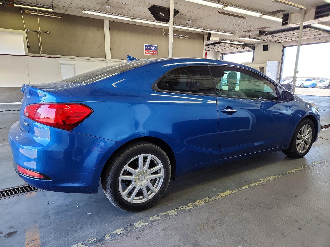 2014 Kia Forte Koup Ex Blue vin: KNAFX6A87E5225312