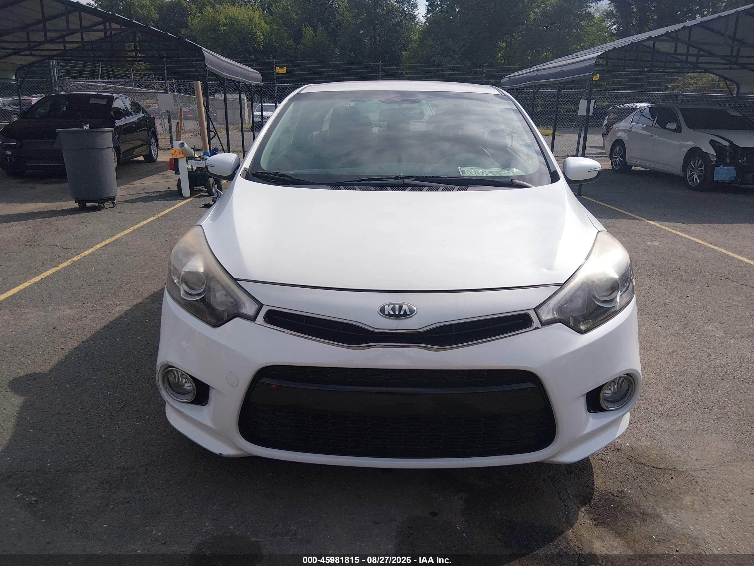 2015 Kia Forte Koup Ex White vin: KNAFX6A87F5403124