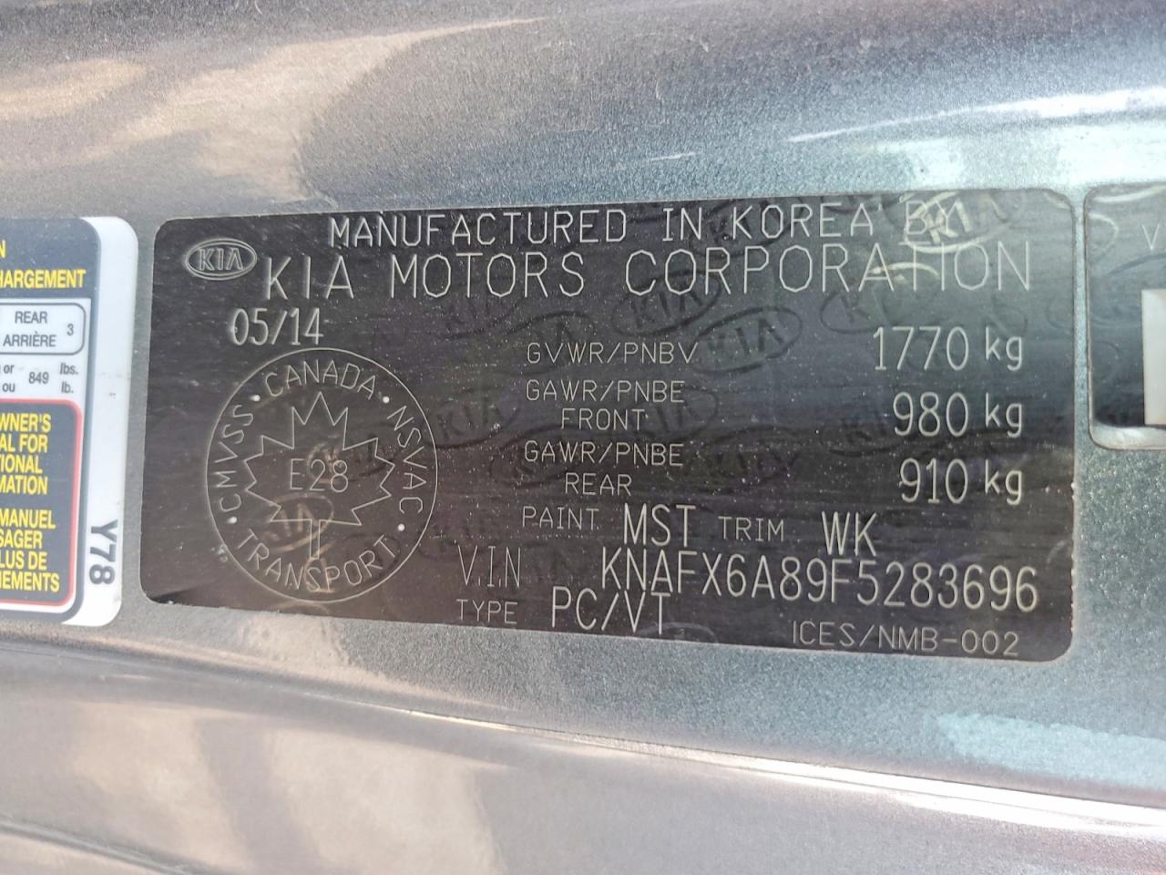 2015 Kia Forte Gray vin: KNAFX6A89F5283696