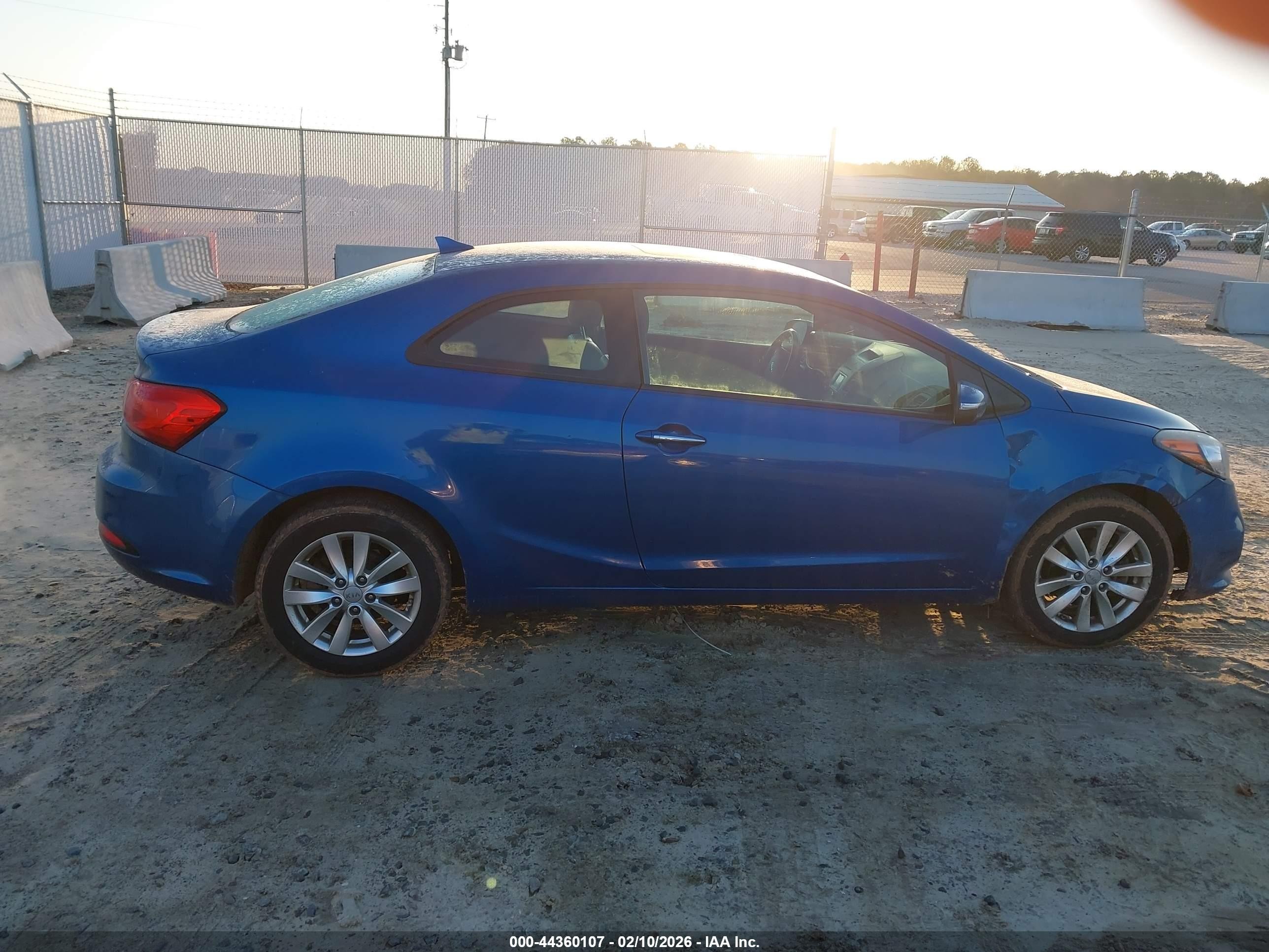 2014 Kia Forte Koup Ex Blue vin: KNAFX6A8XE5221058