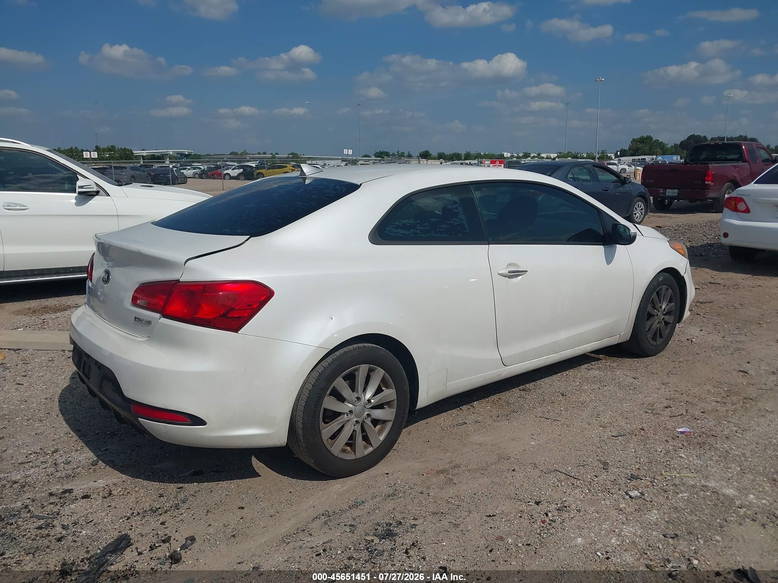 2015 Kia Forte Koup Ex White vin: KNAFX6A8XF5369390