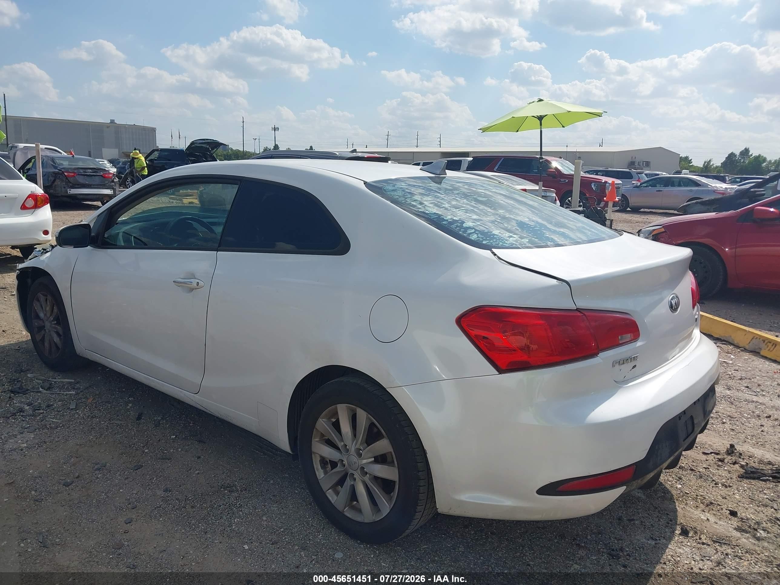 2015 Kia Forte Koup Ex White vin: KNAFX6A8XF5369390