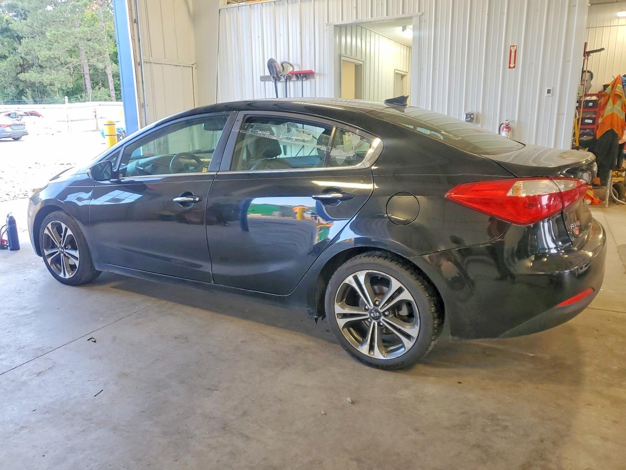 2014 Kia Forte Ex Black vin: KNAFZ4A88E5207917