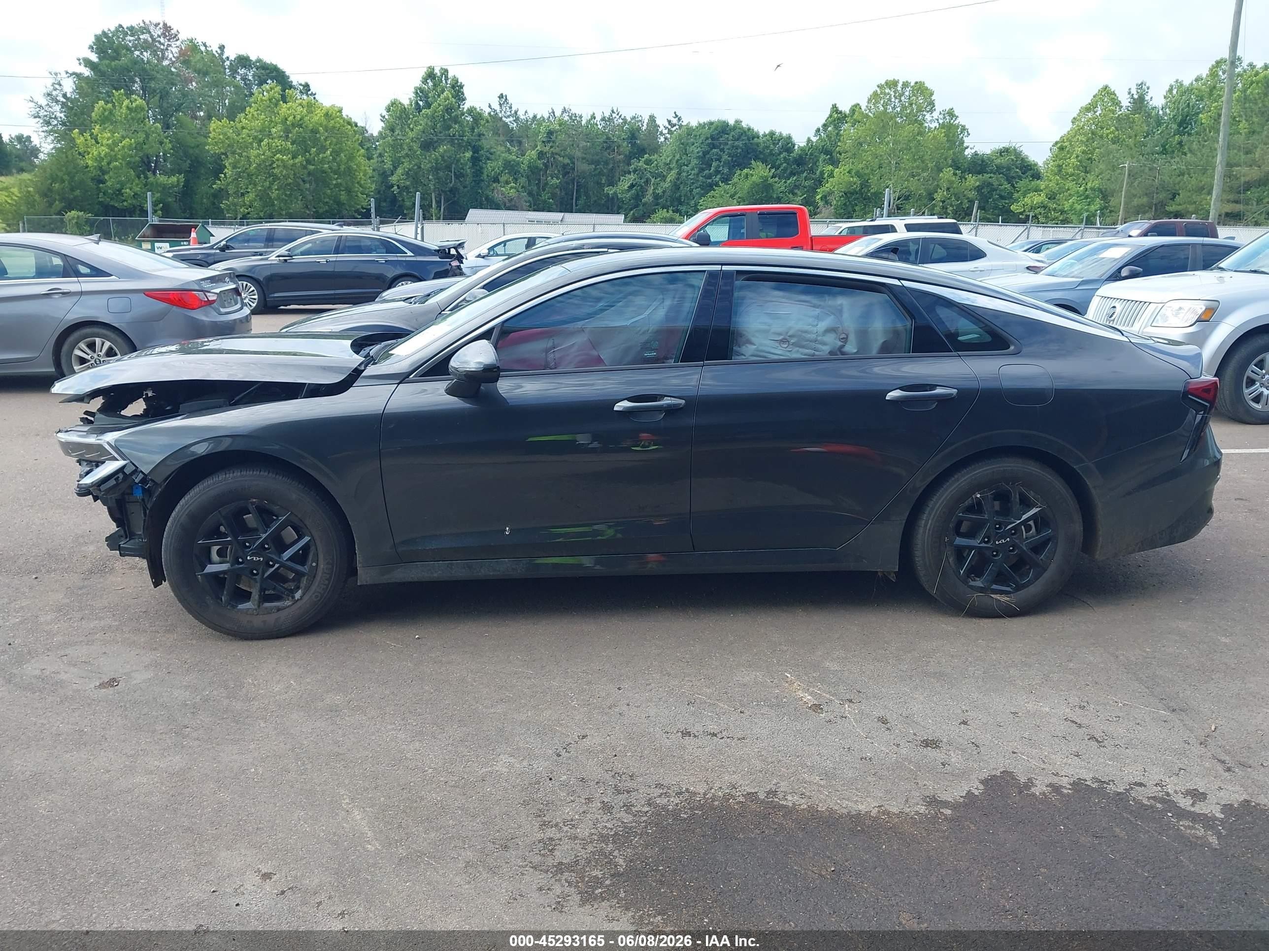 2026 Kia K5 Lxs Fwd Черный vin: KNAG24J77T5458666
