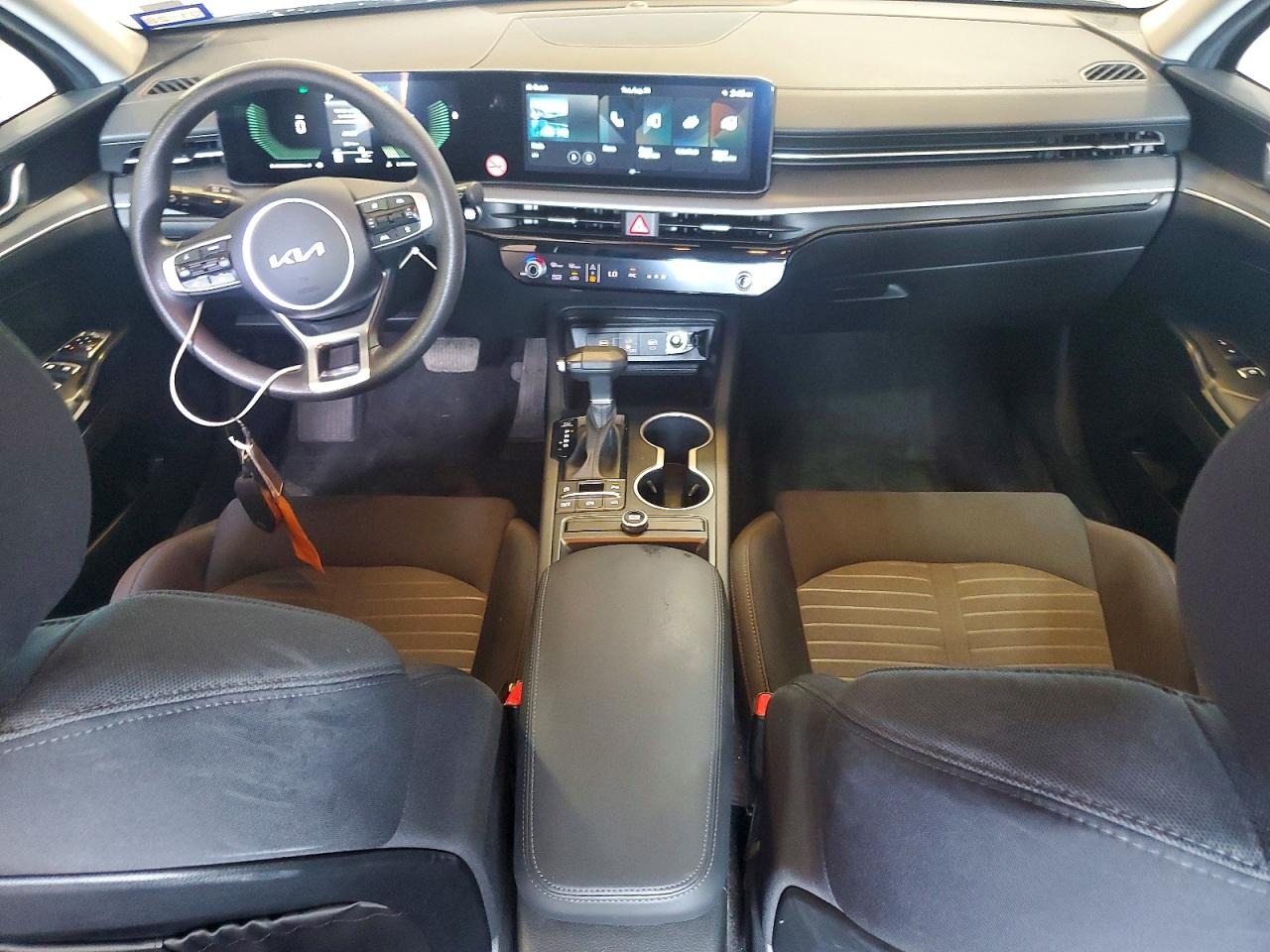 2026 Kia K5 Lxs Gray vin: KNAG24J77T5459557