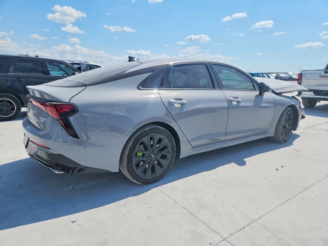 2025 Kia K5 Gt Gray vin: KNAG44J83S5329700