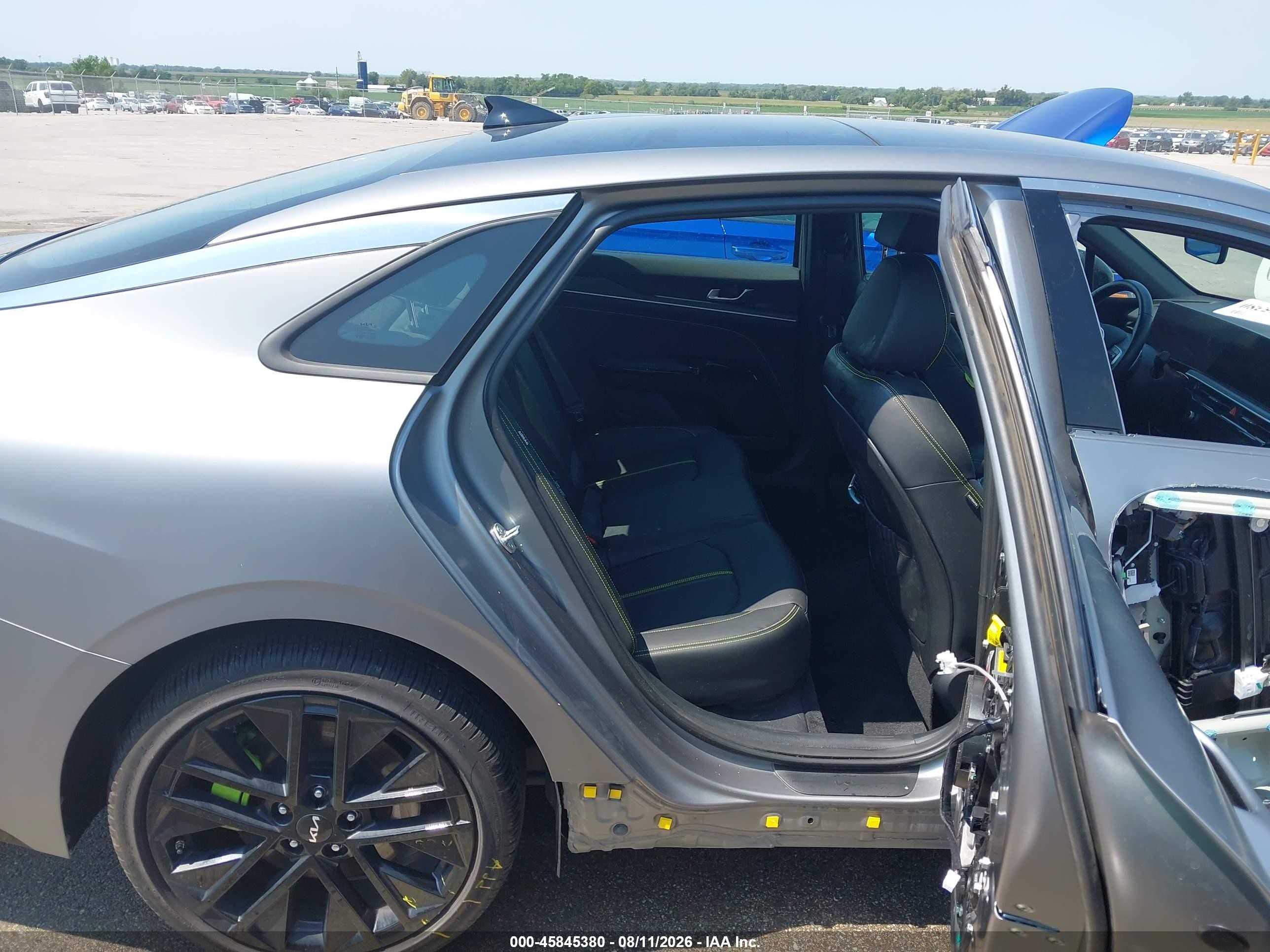 2026 Kia K5 Gt Gray vin: KNAG44J84T5407919