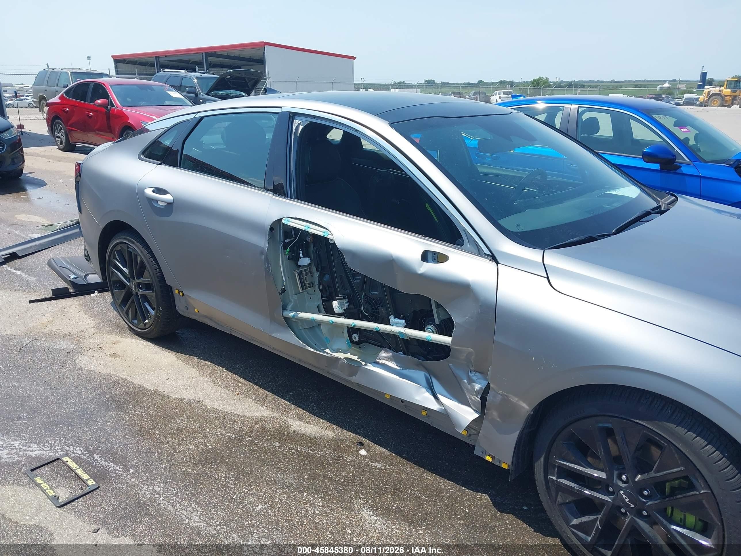 2026 Kia K5 Gt Gray vin: KNAG44J84T5407919