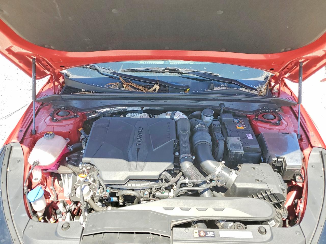2025 Kia K5 Gt Red vin: KNAG44J87S5322474