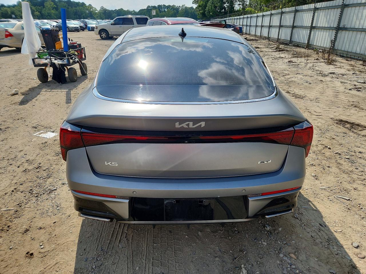 2025 Kia K5 Gt Gray vin: KNAG44J8XS5348423