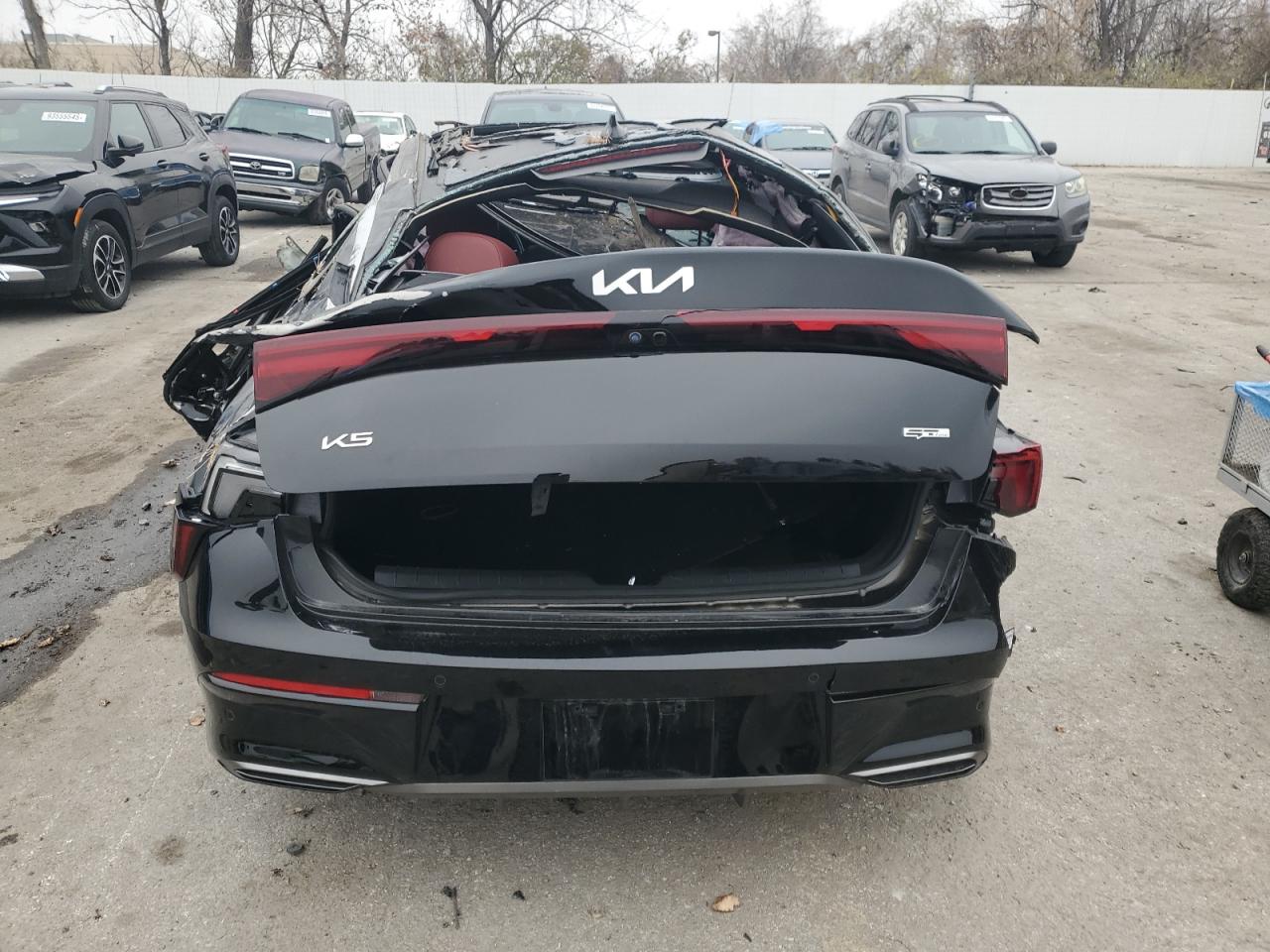 2026 Kia K5 Gt Line Black vin: KNAG64J70T5398024