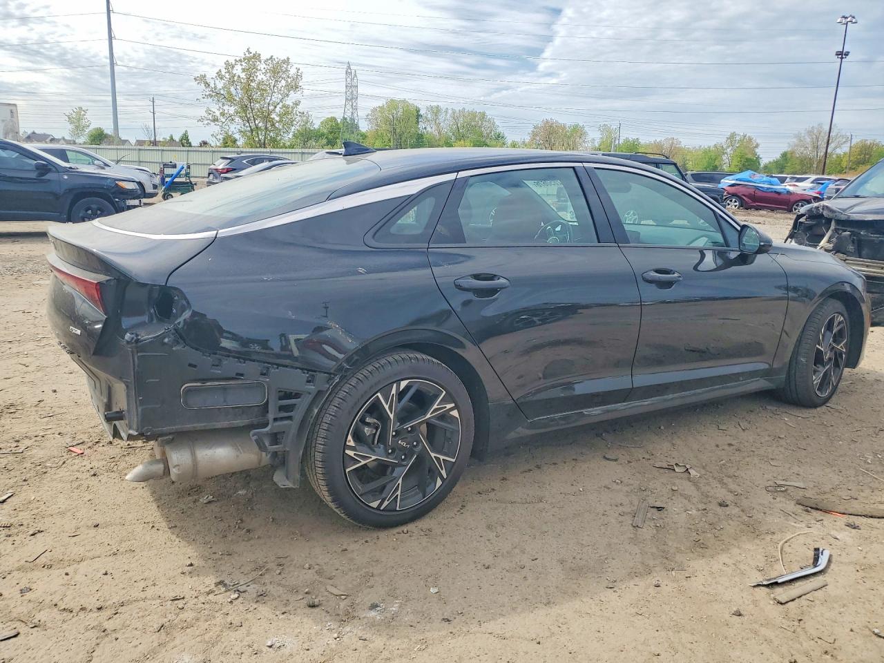 2025 Kia K5 Gt Line Black vin: KNAG64J73S5387517