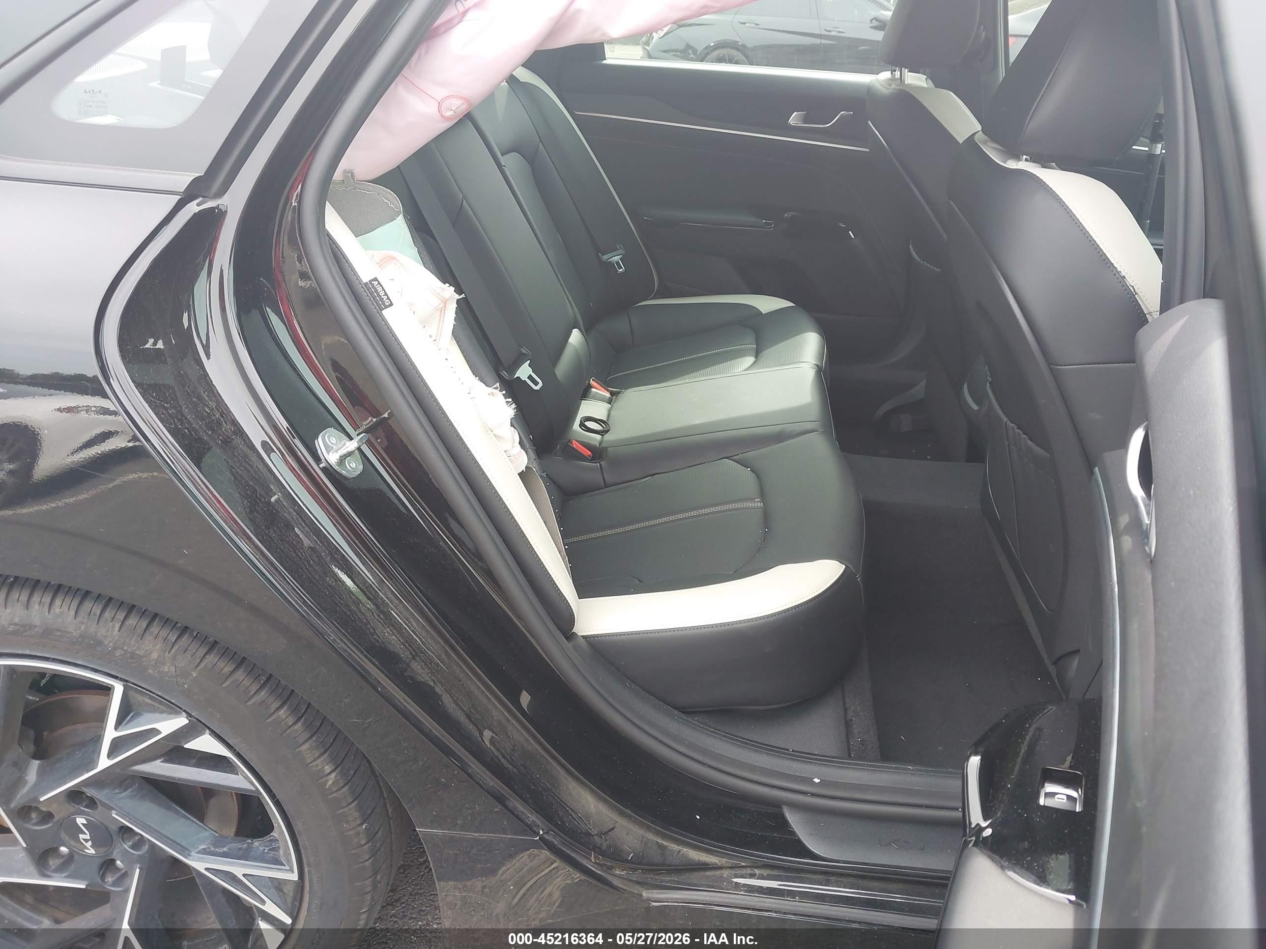 2025 Kia K5 Gt-line Black vin: KNAG64J75S5329974