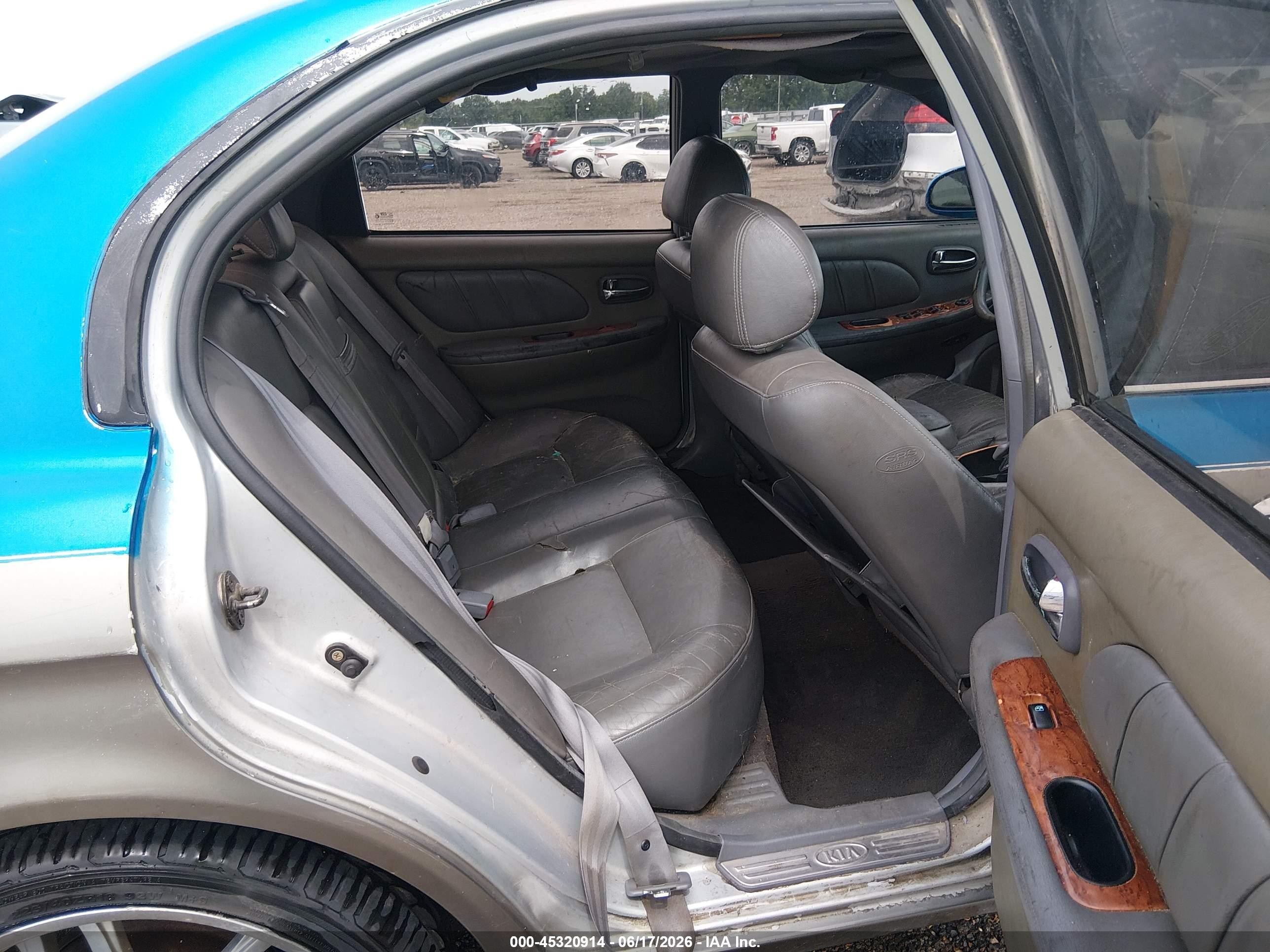 2002 Kia Optima Lx/se Gray vin: KNAGD126025144225
