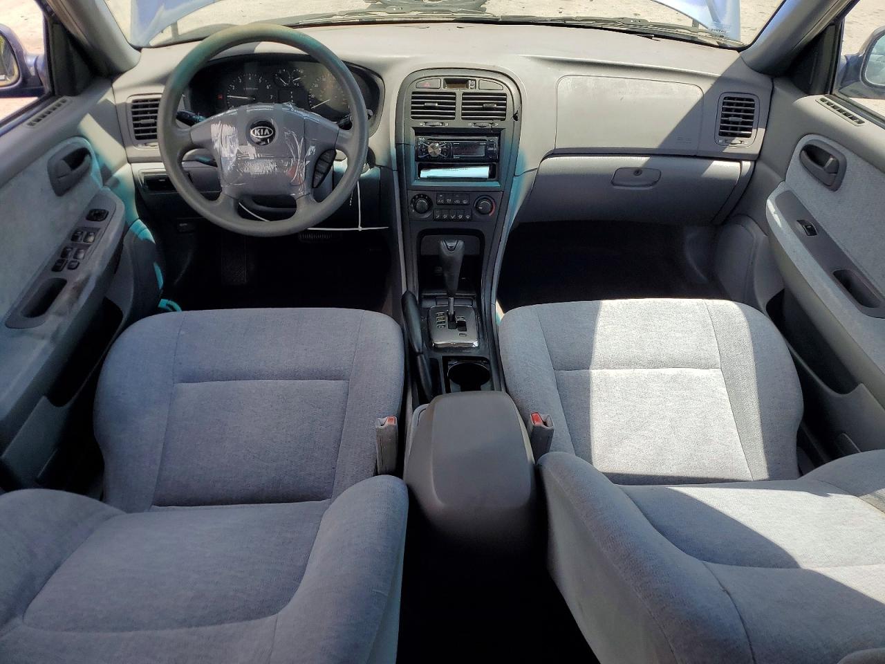 2004 Kia Optima Lx Синий vin: KNAGD126045342385