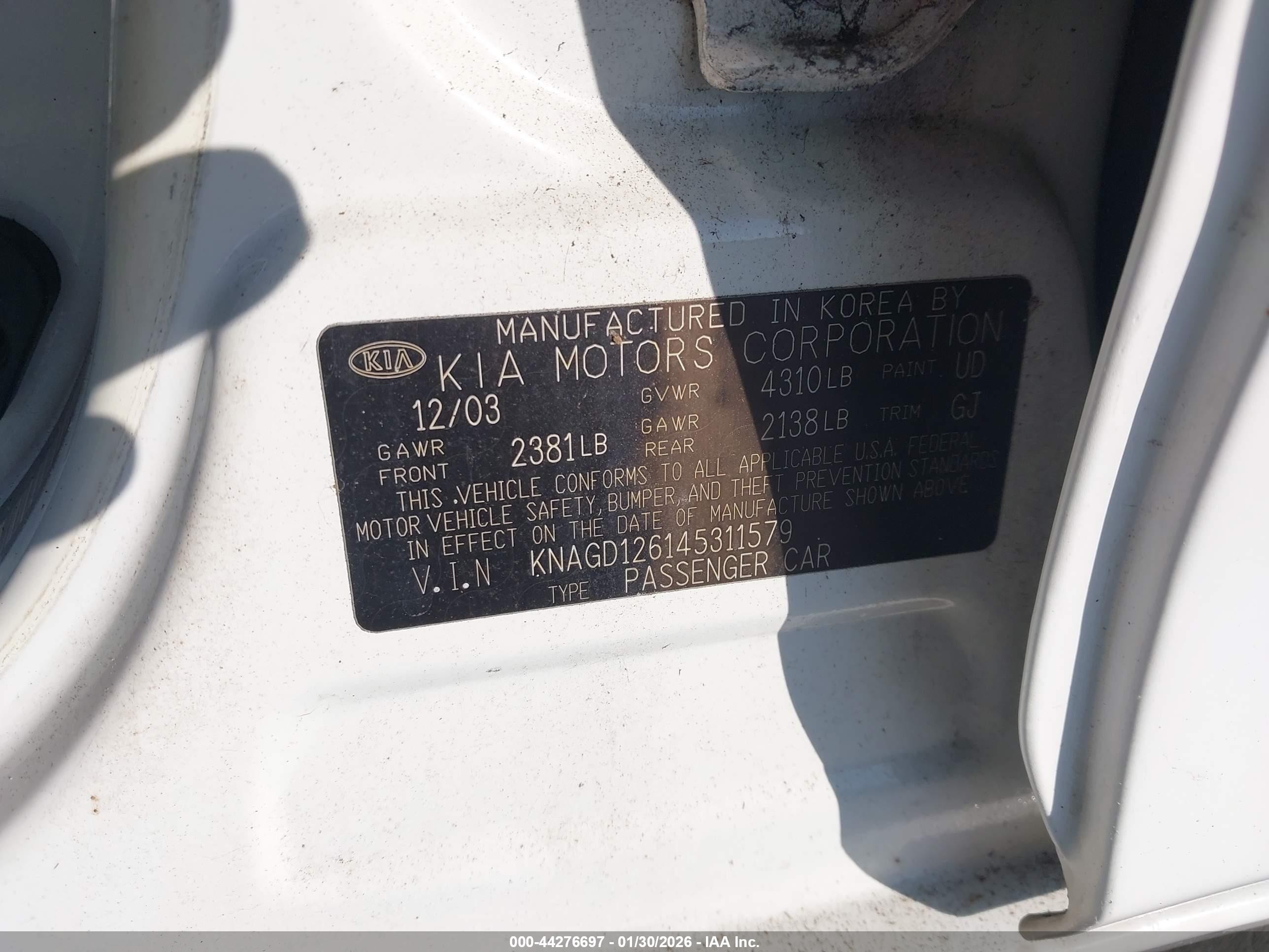 2004 Kia Optima Ex/lx White vin: KNAGD126145311579