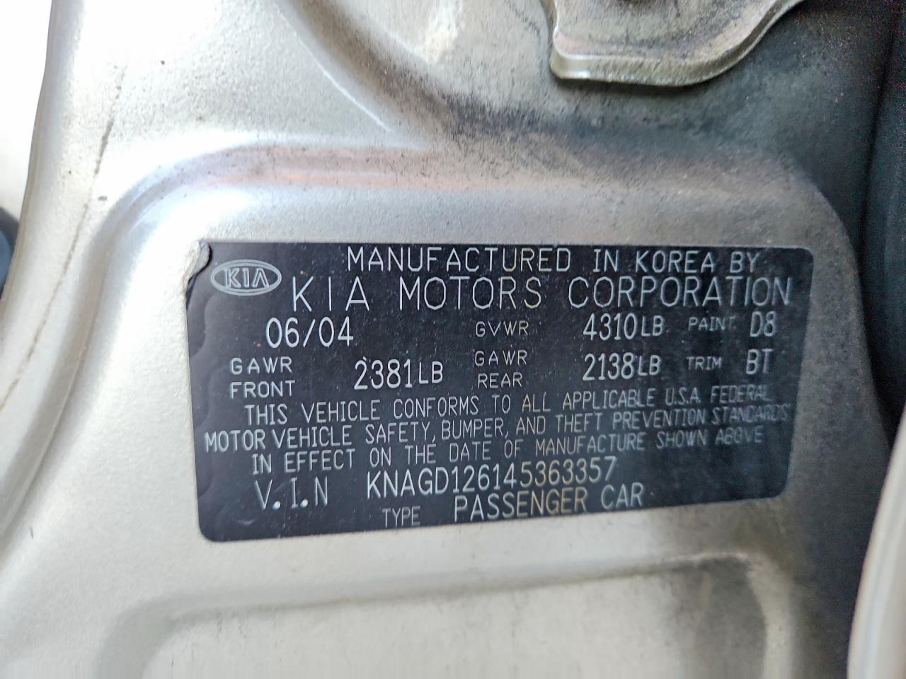 2004 Kia Optima Lx Silver vin: KNAGD126145363357