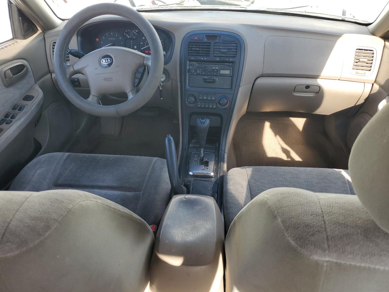 2005 Kia Optima Lx White vin: KNAGD126155389037