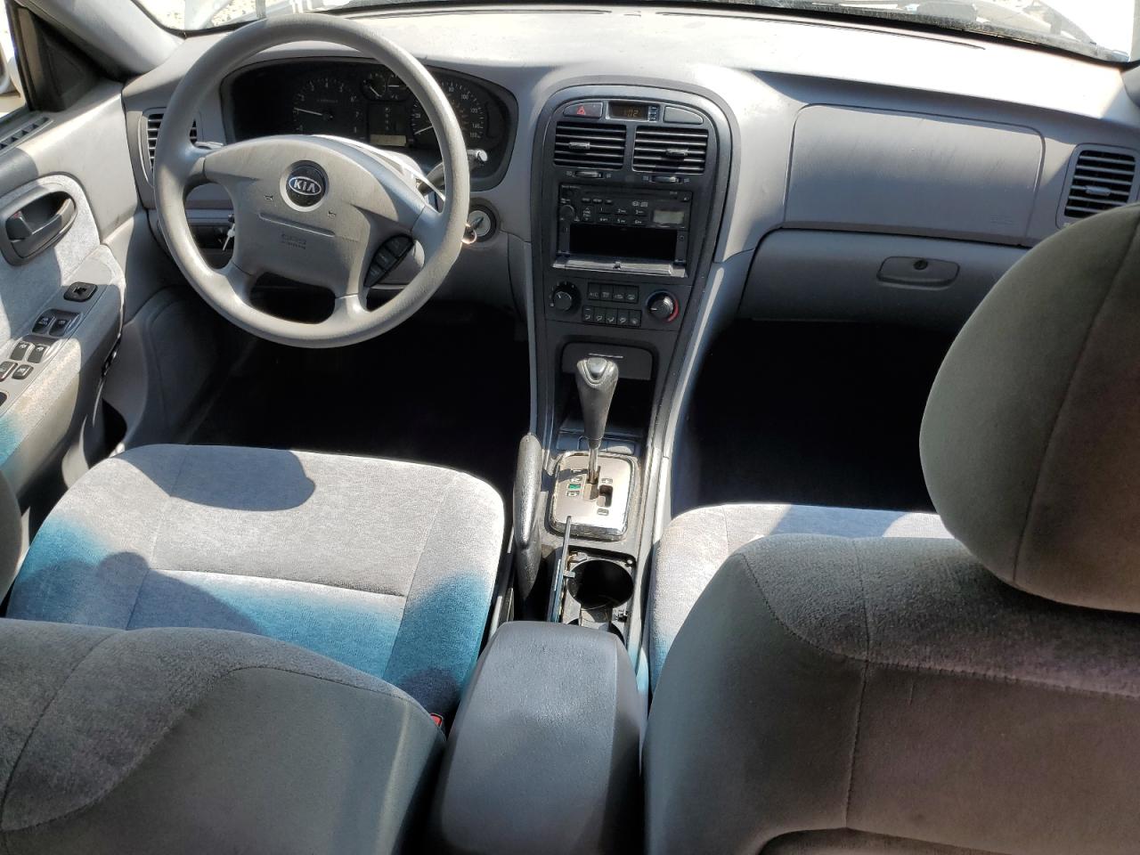 2004 Kia Optima Lx Белый vin: KNAGD126245258259