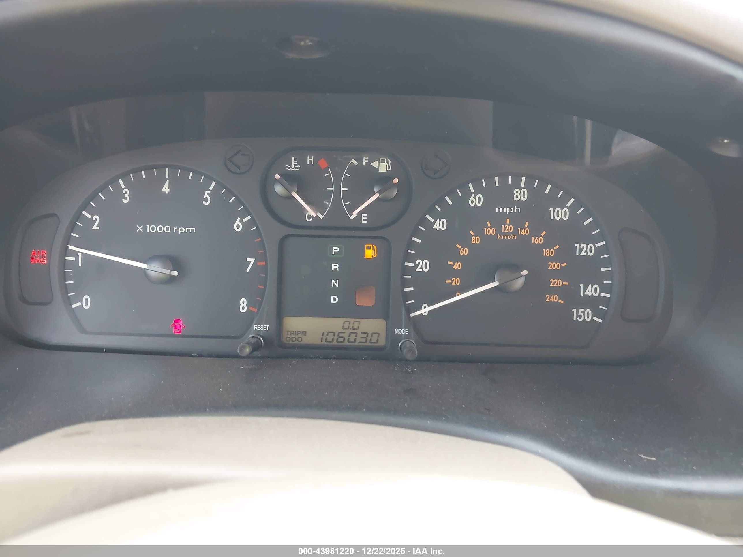 2005 Kia Optima Ex/lx White vin: KNAGD126255398992