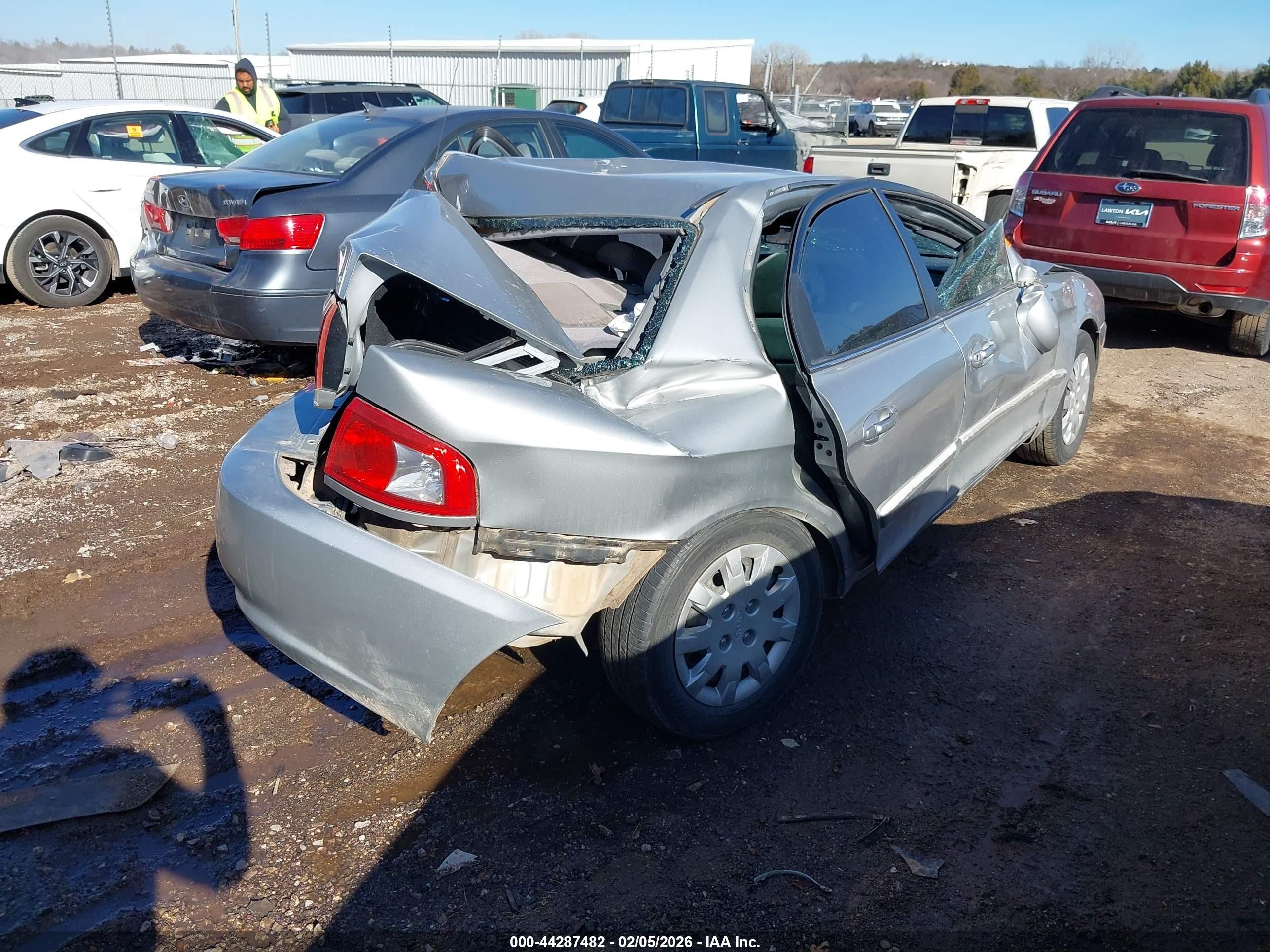 2004 Kia Optima Ex/lx Silver vin: KNAGD126345347614