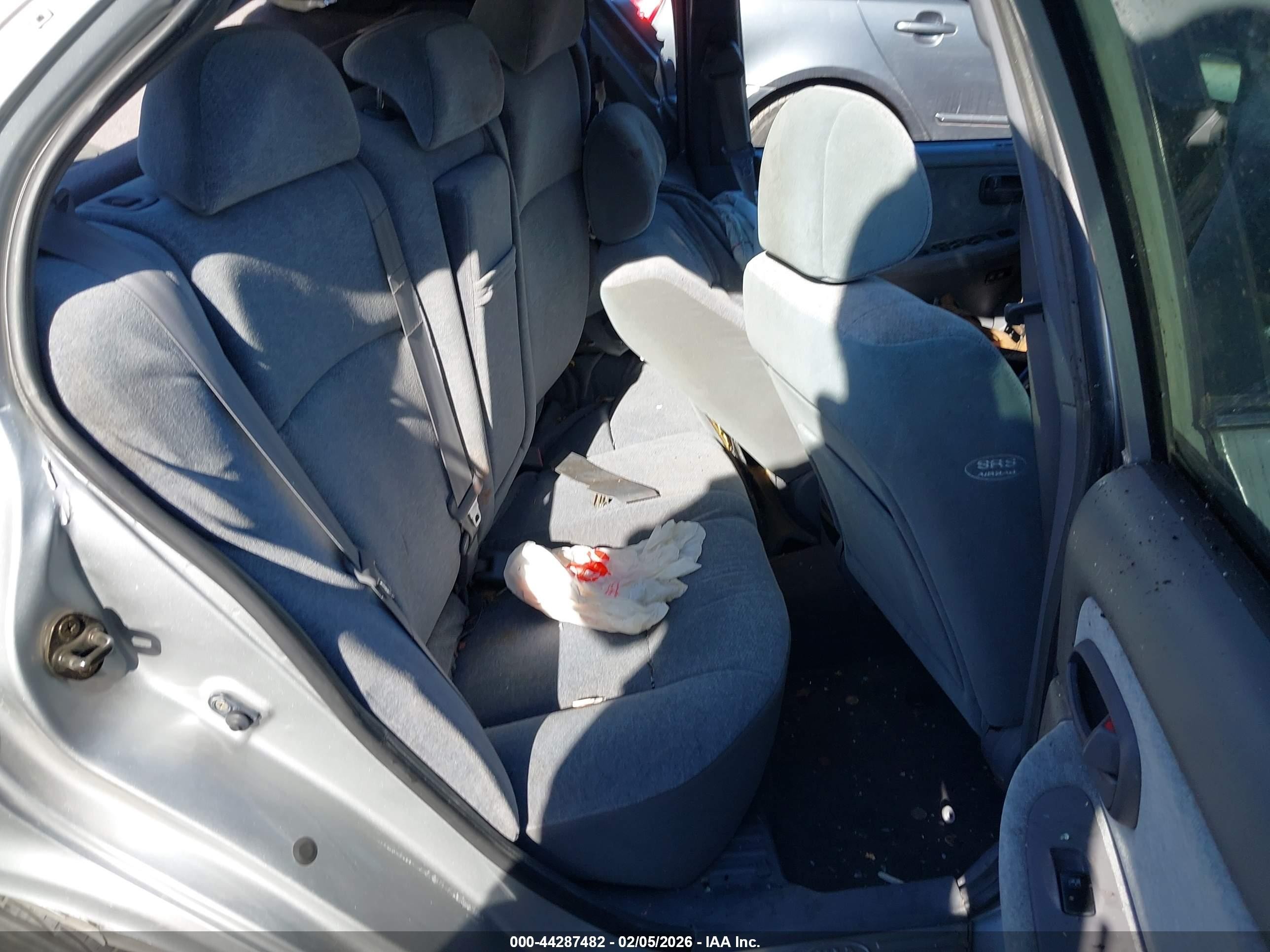 2004 Kia Optima Ex/lx Silver vin: KNAGD126345347614