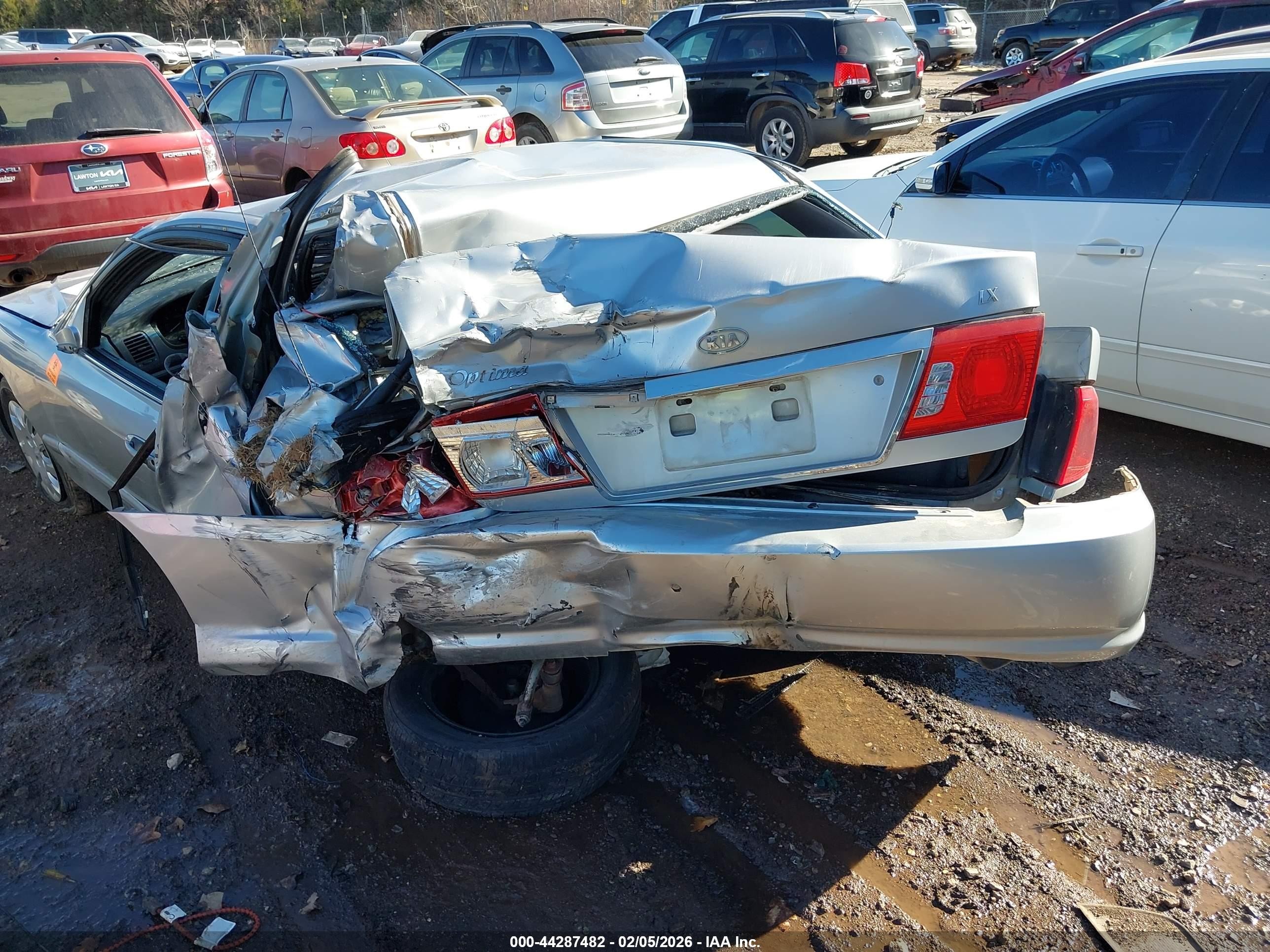 2004 Kia Optima Ex/lx Silver vin: KNAGD126345347614