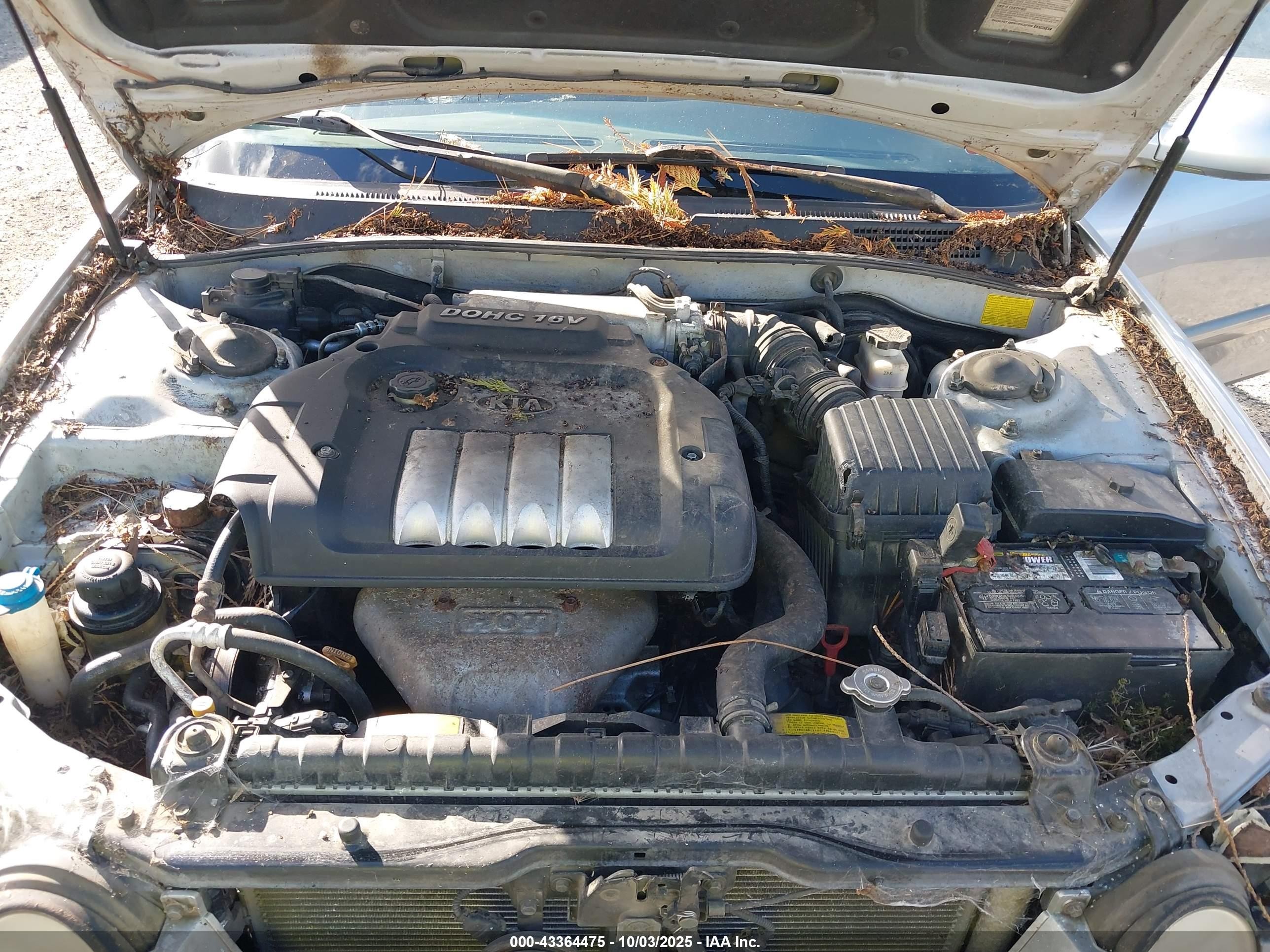 2004 Kia Optima Ex/lx Silver vin: KNAGD126345362159