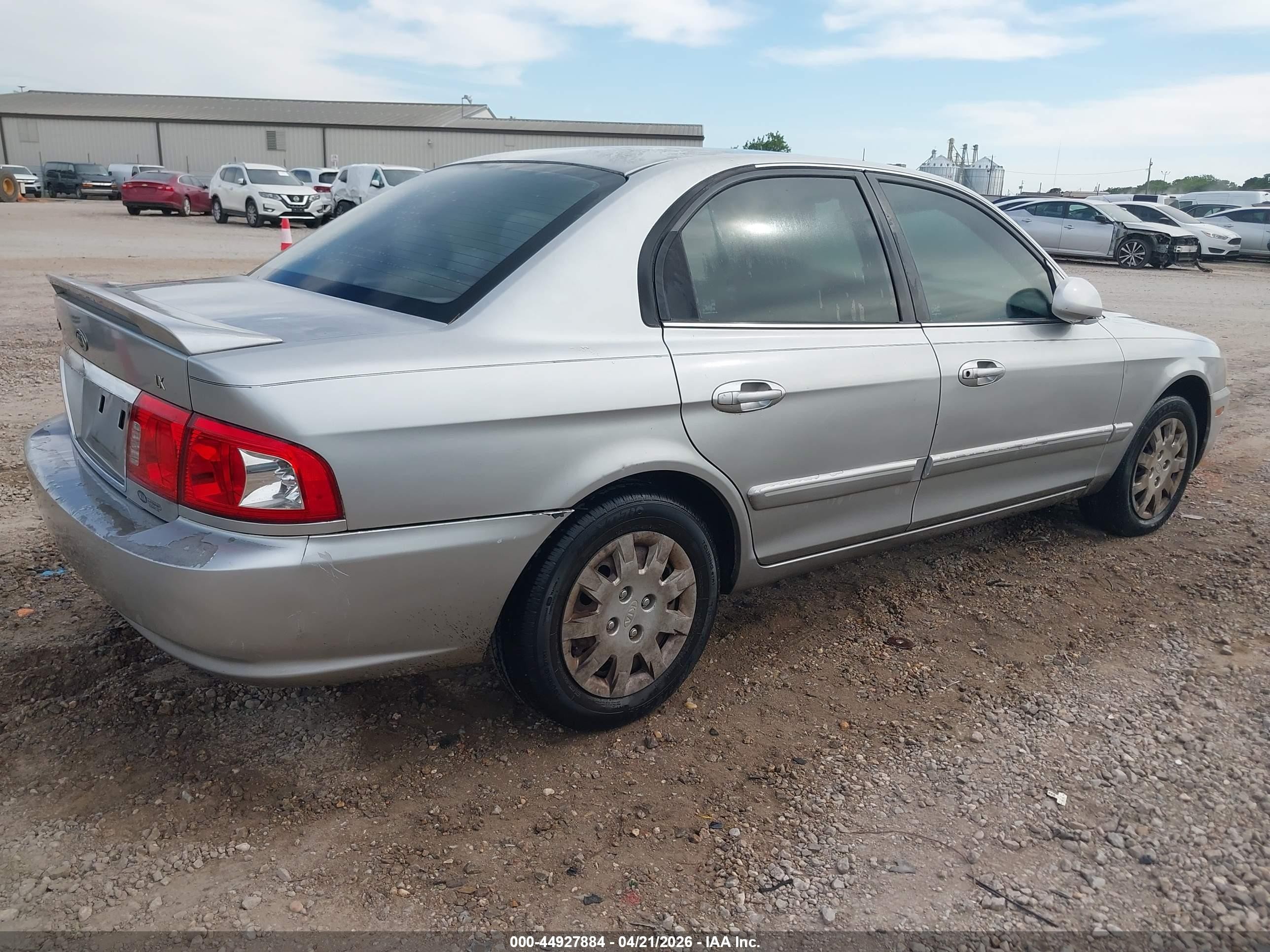 2004 Kia Optima Ex/lx Серебряный vin: KNAGD126445313097