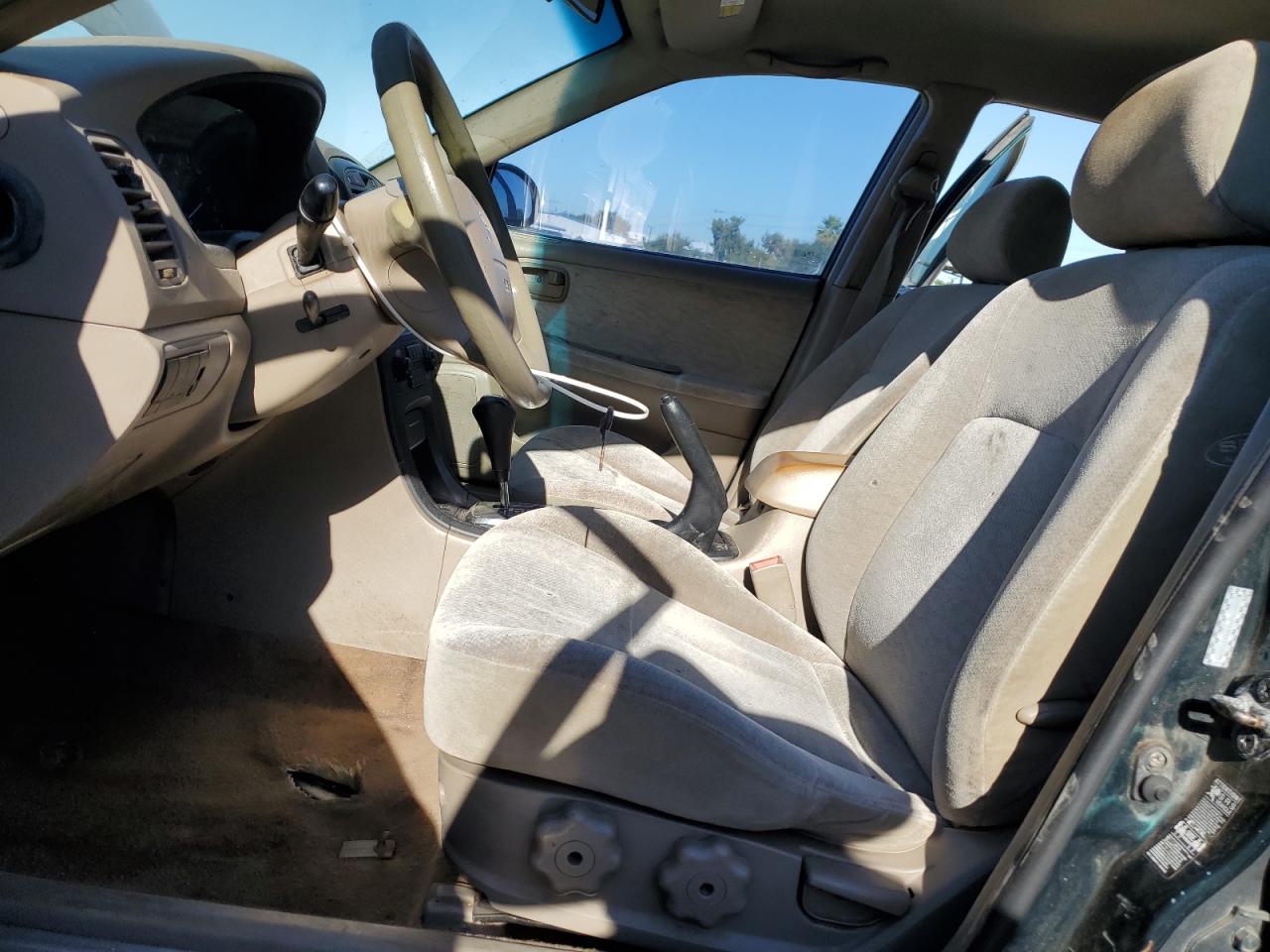 2004 Kia Optima Lx Green vin: KNAGD126445372439