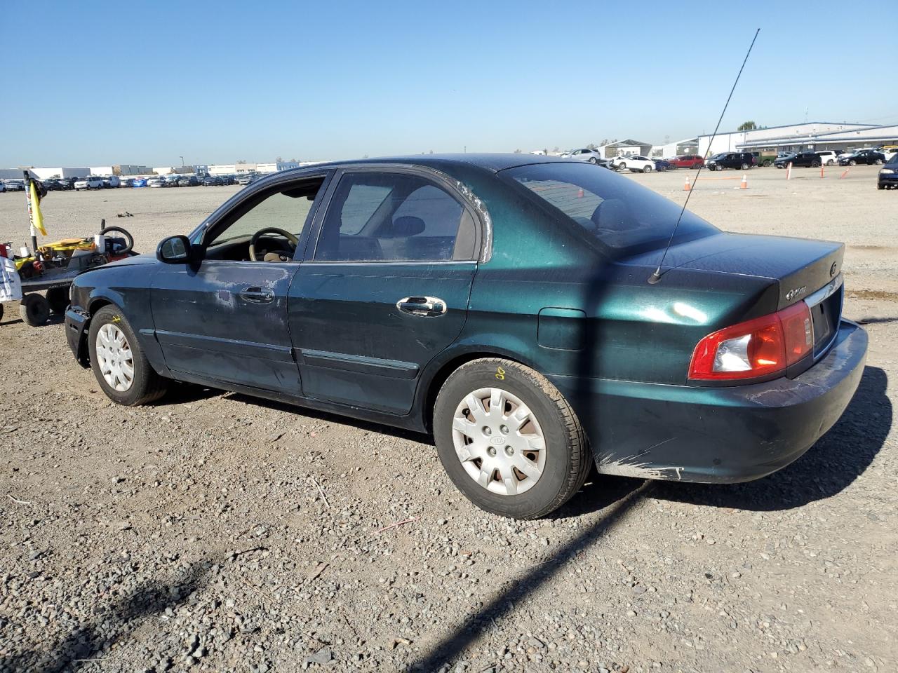 2004 Kia Optima Lx Green vin: KNAGD126445372439