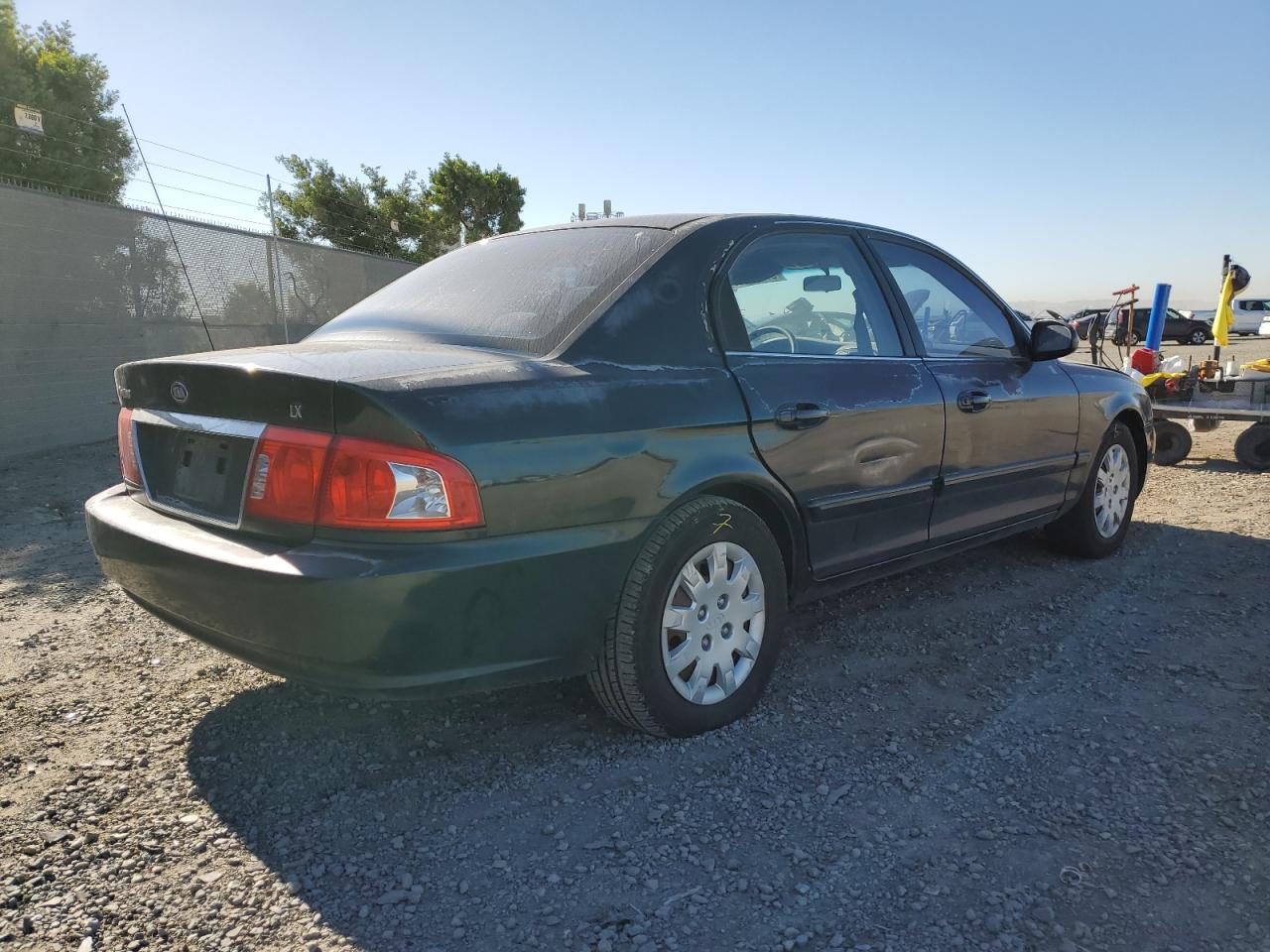 2004 Kia Optima Lx Green vin: KNAGD126445372439