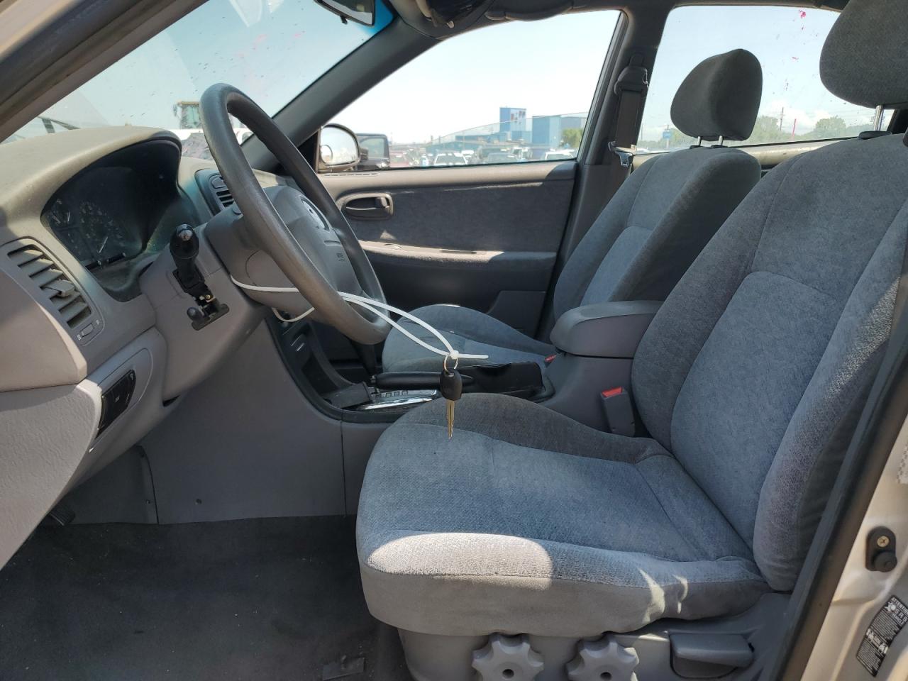 2005 Kia Optima Lx Silver vin: KNAGD126455401925