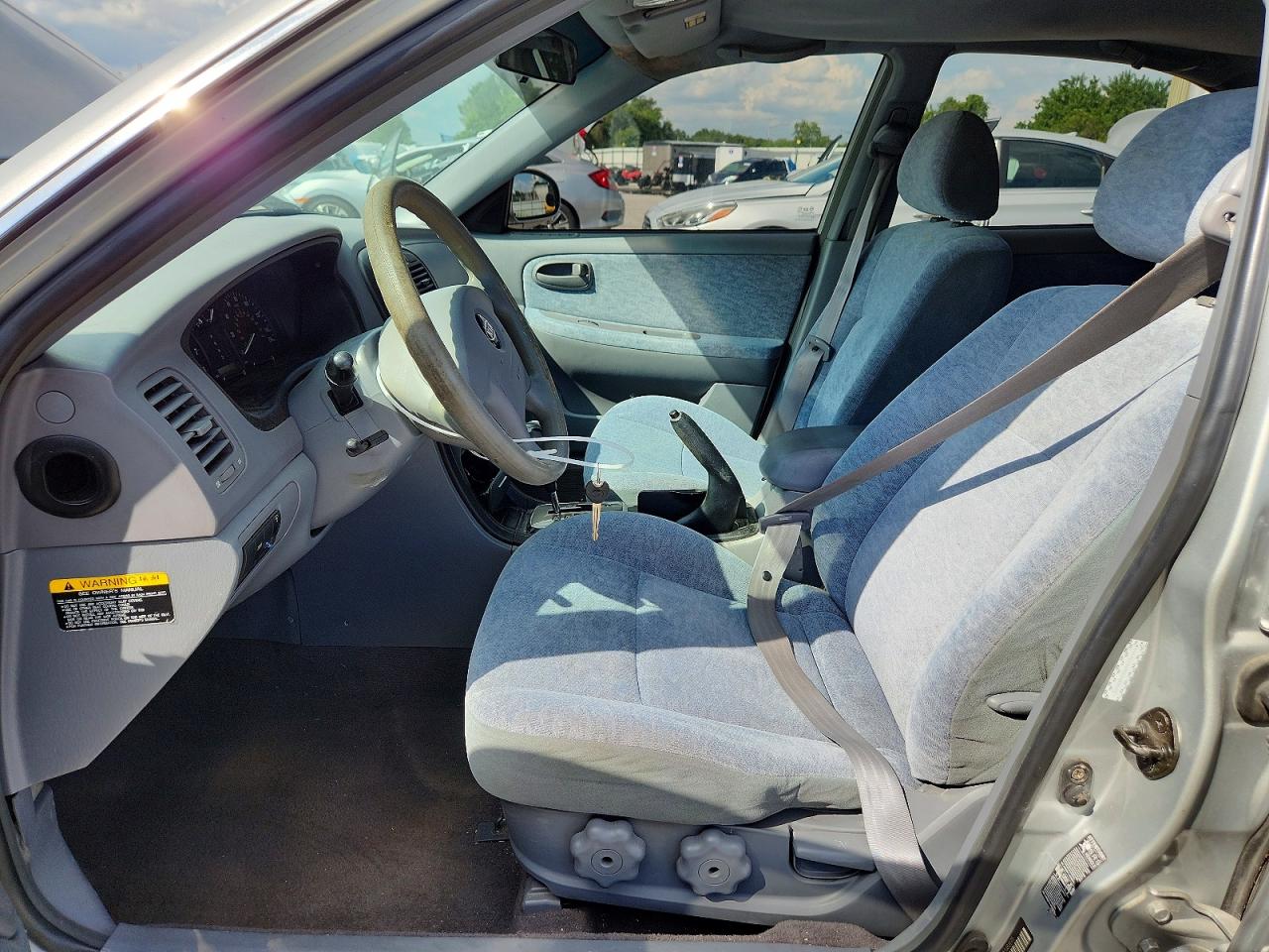 2005 Kia Optima Lx Silver vin: KNAGD126555383175