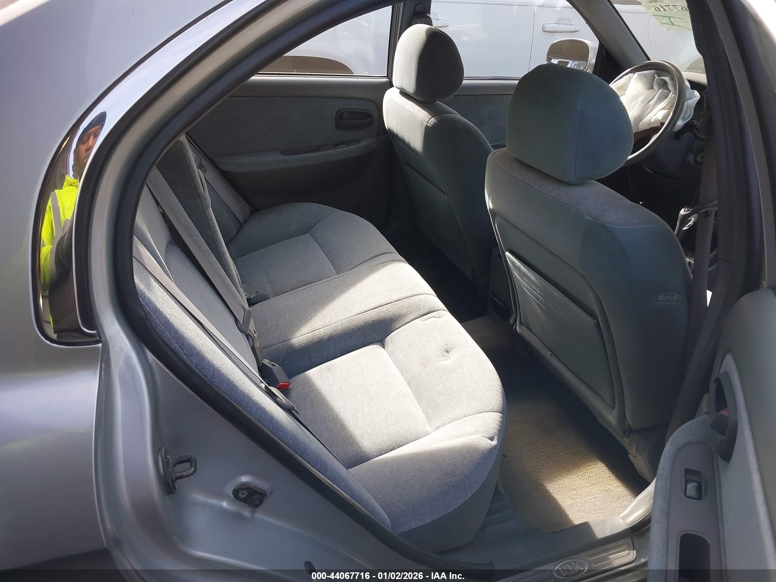 2004 Kia Optima Ex/lx Silver vin: KNAGD126645309116
