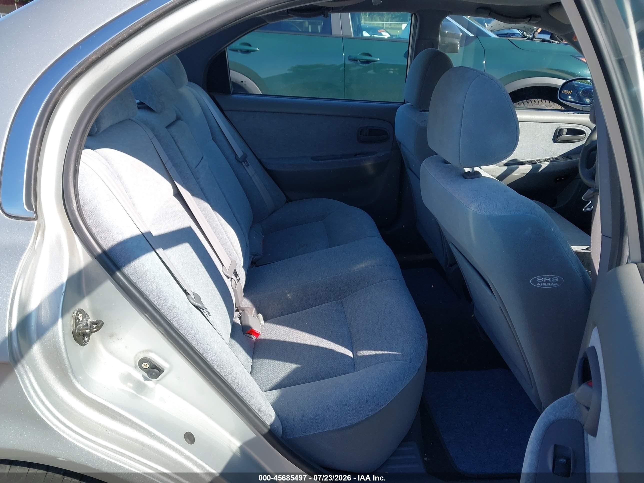 2004 Kia Optima Ex/lx Silver vin: KNAGD126645333271