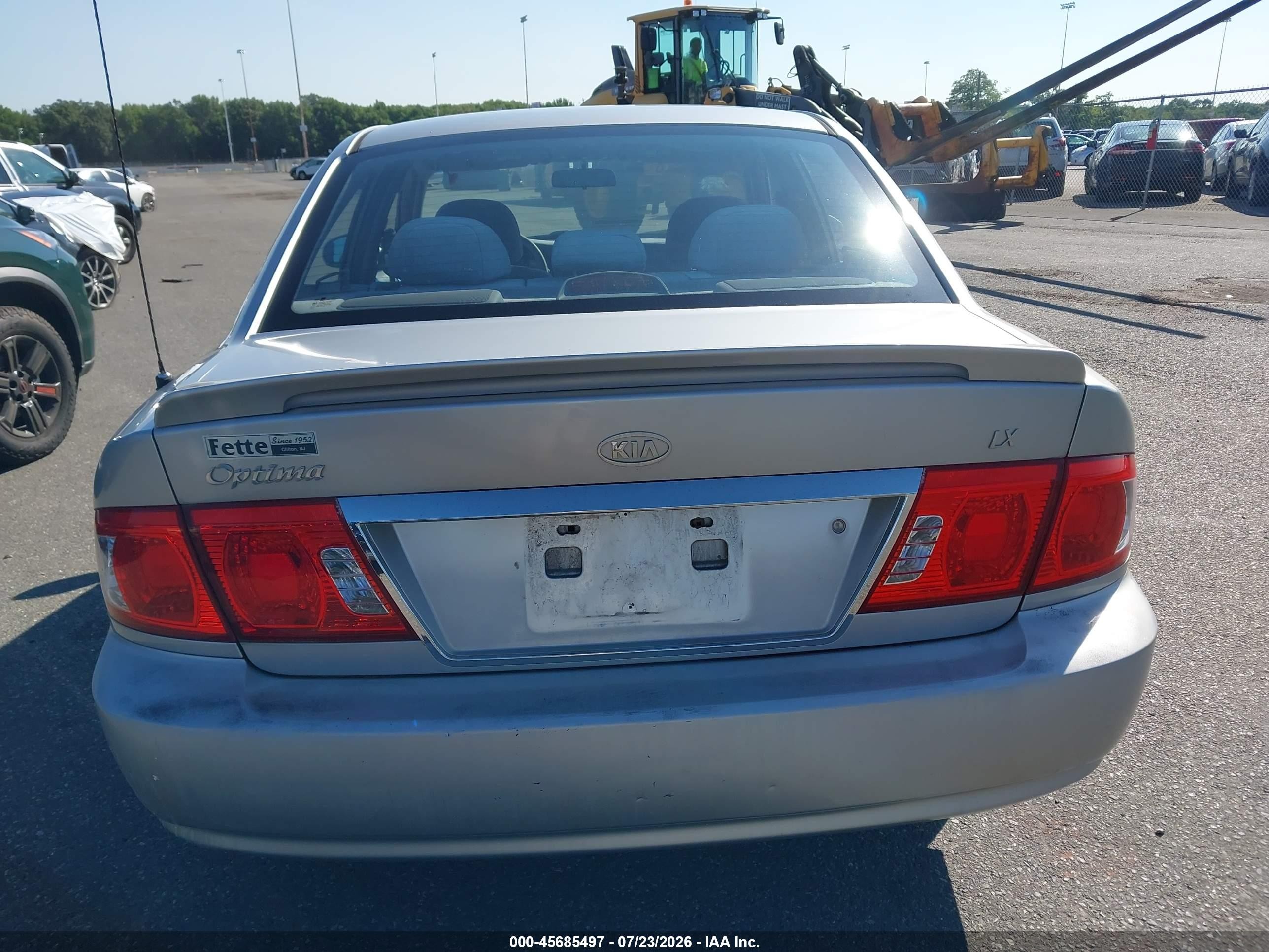 2004 Kia Optima Ex/lx Silver vin: KNAGD126645333271