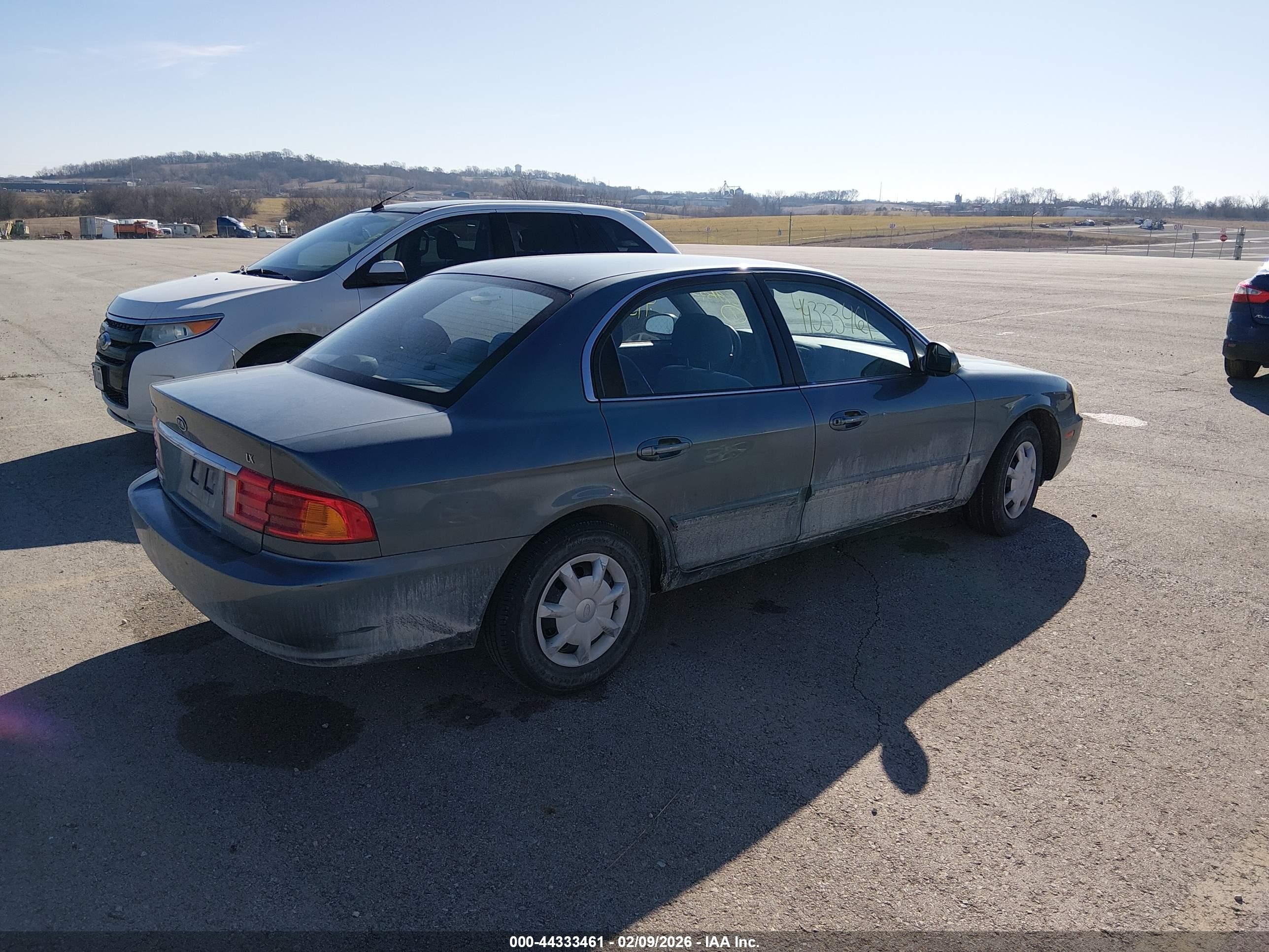 2001 Kia Optima Lx/se Light Blue vin: KNAGD126715089349