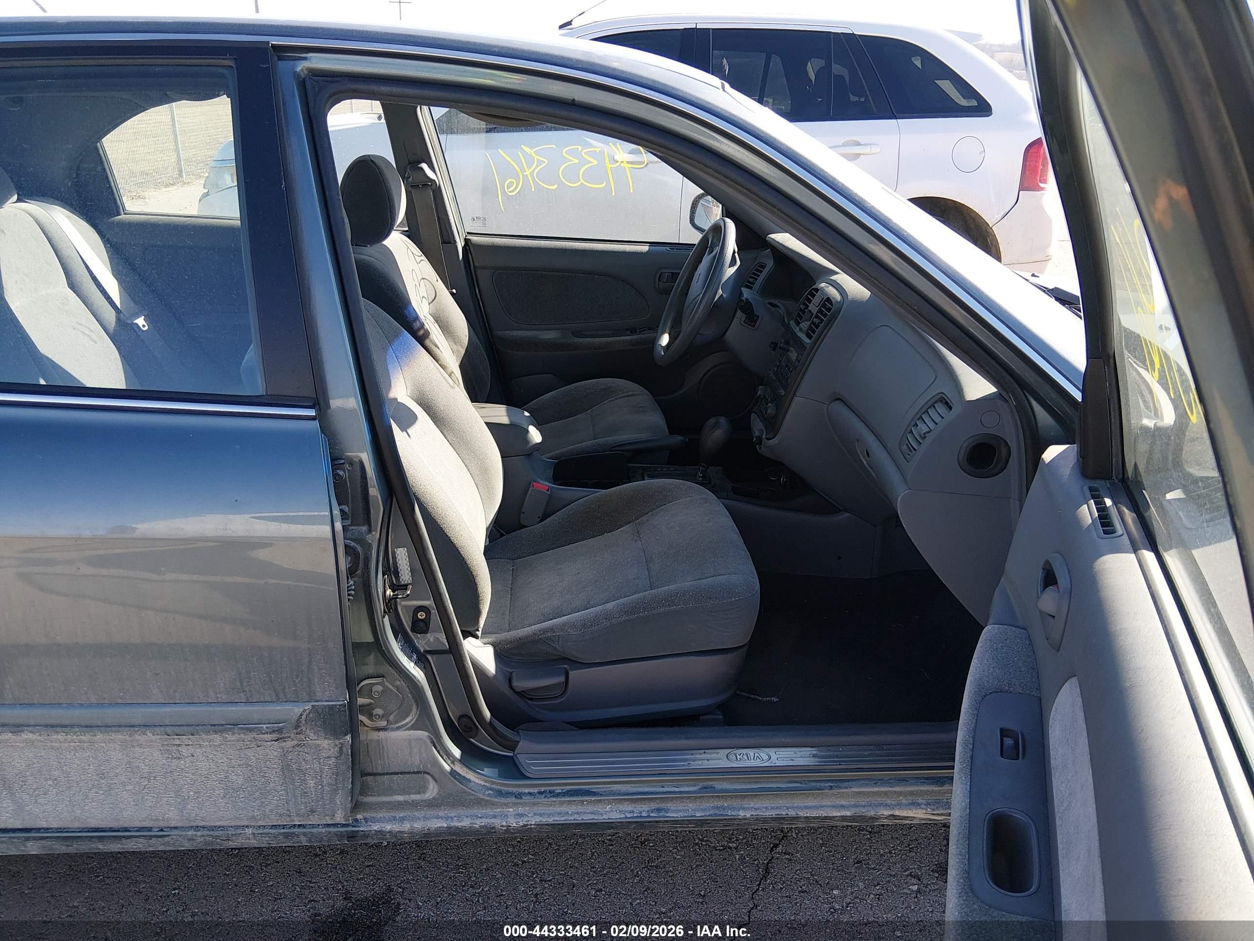 2001 Kia Optima Lx/se Light Blue vin: KNAGD126715089349