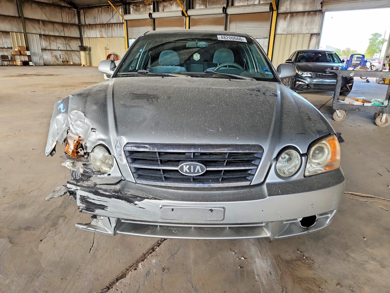 2004 Kia Optima Lx Silver vin: KNAGD126745362696