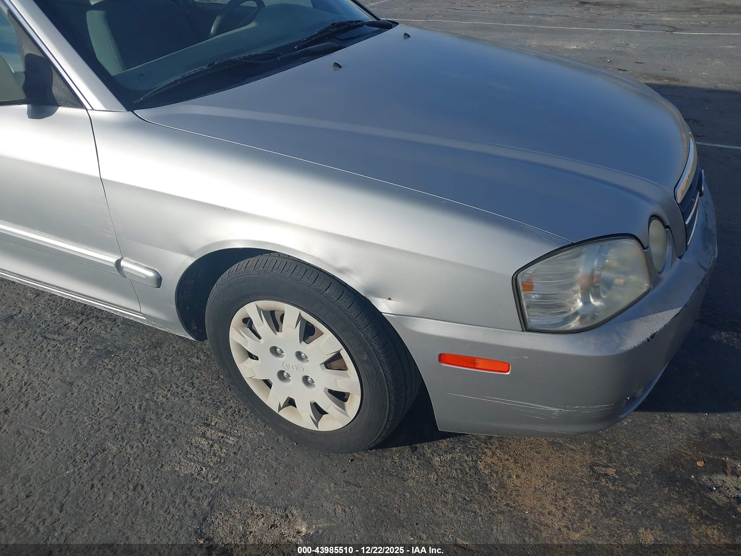 2005 Kia Optima Ex/lx Silver vin: KNAGD126755426382