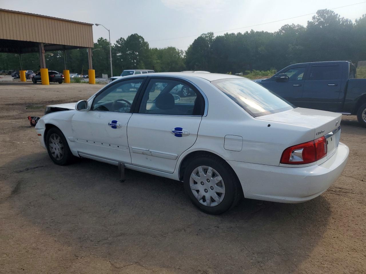 2004 Kia Optima Lx White vin: KNAGD126845310218