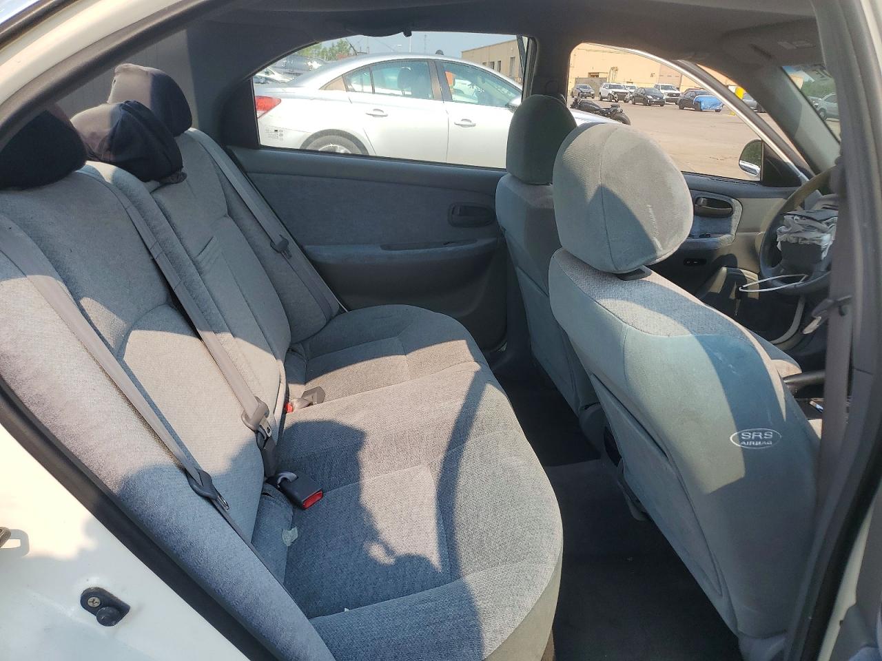 2004 Kia Optima Lx White vin: KNAGD126845310218