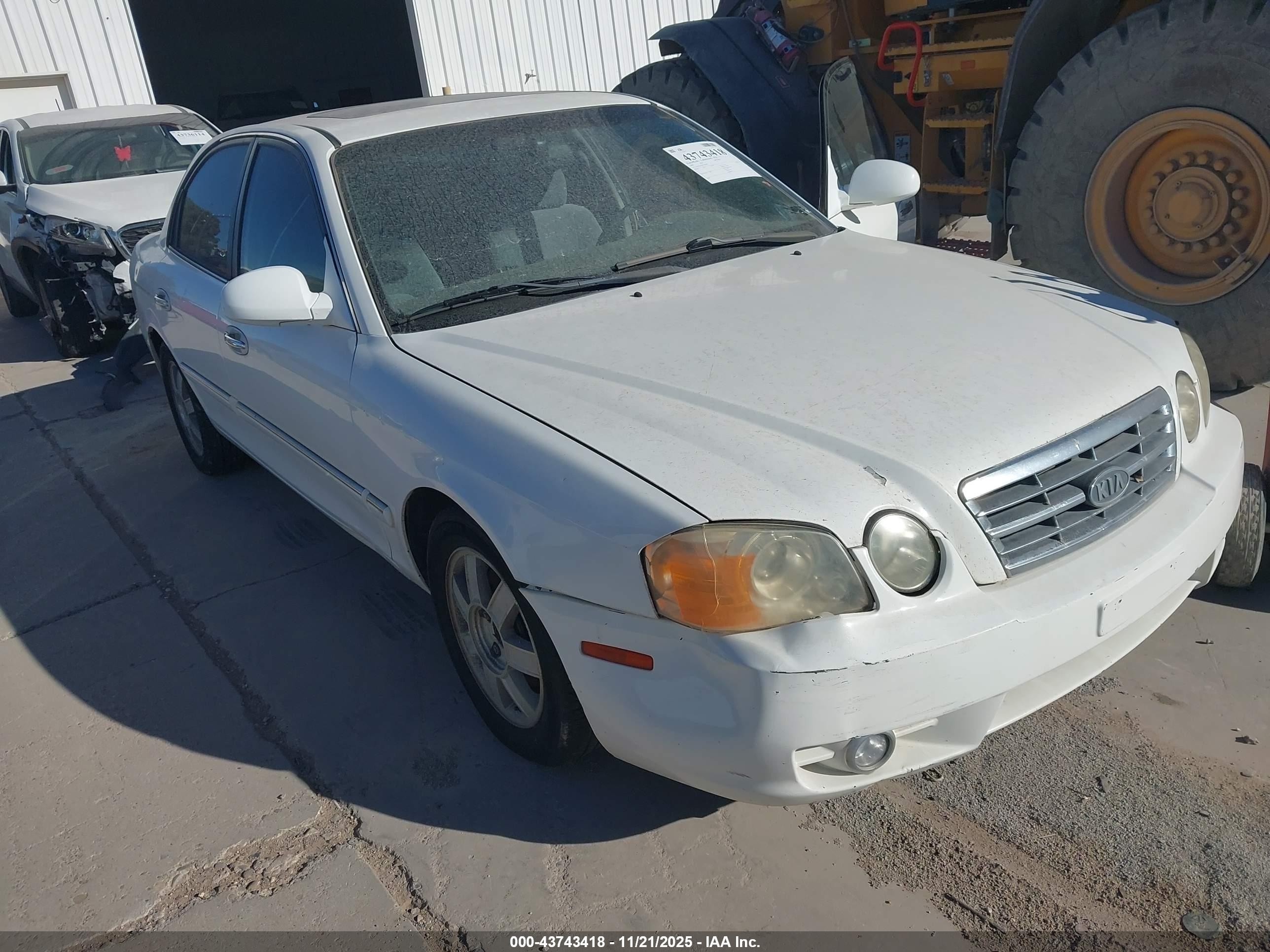 2004 Kia Optima Ex/lx White vin: KNAGD126945309398